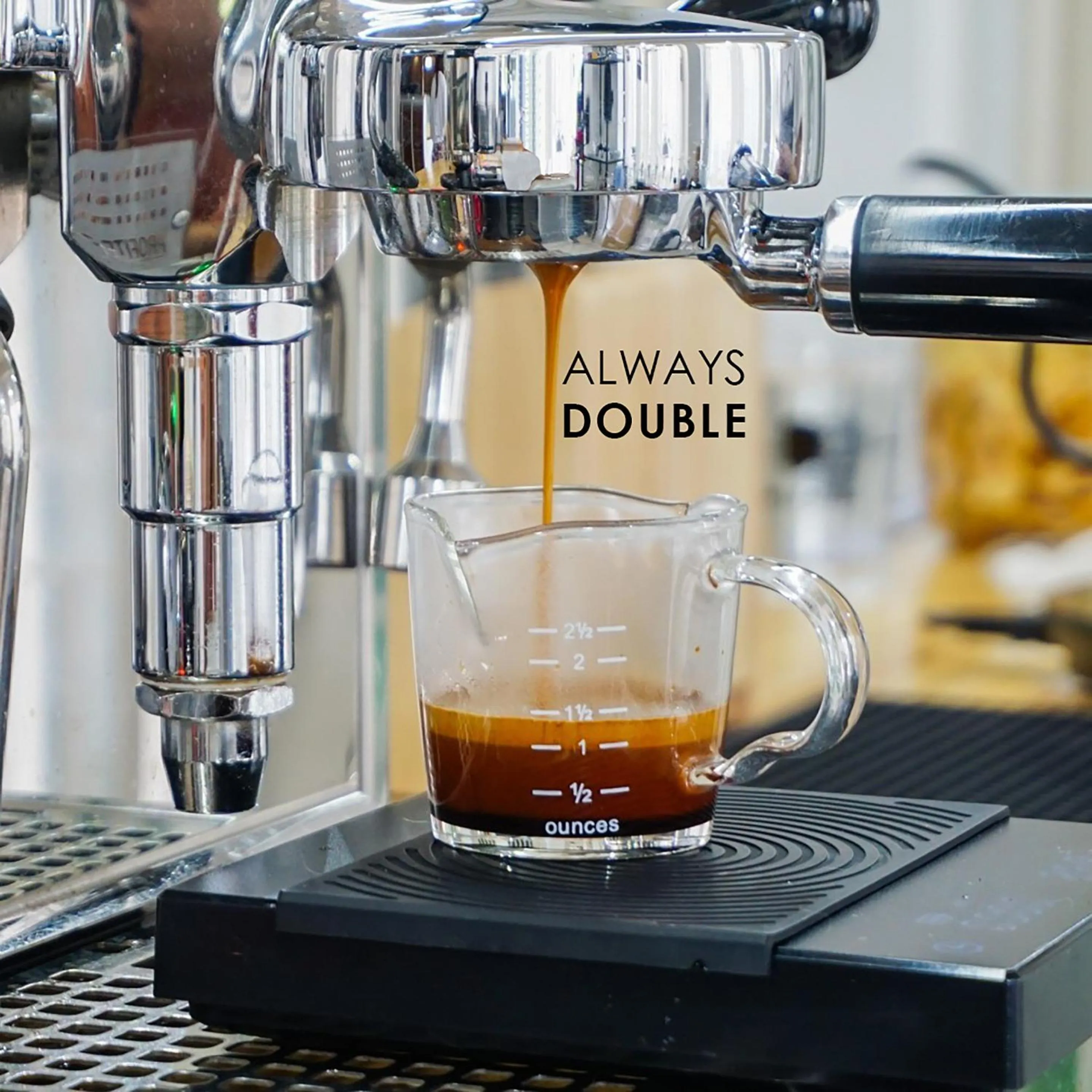 Coffee/tea facilities in Loogchoob Homestay