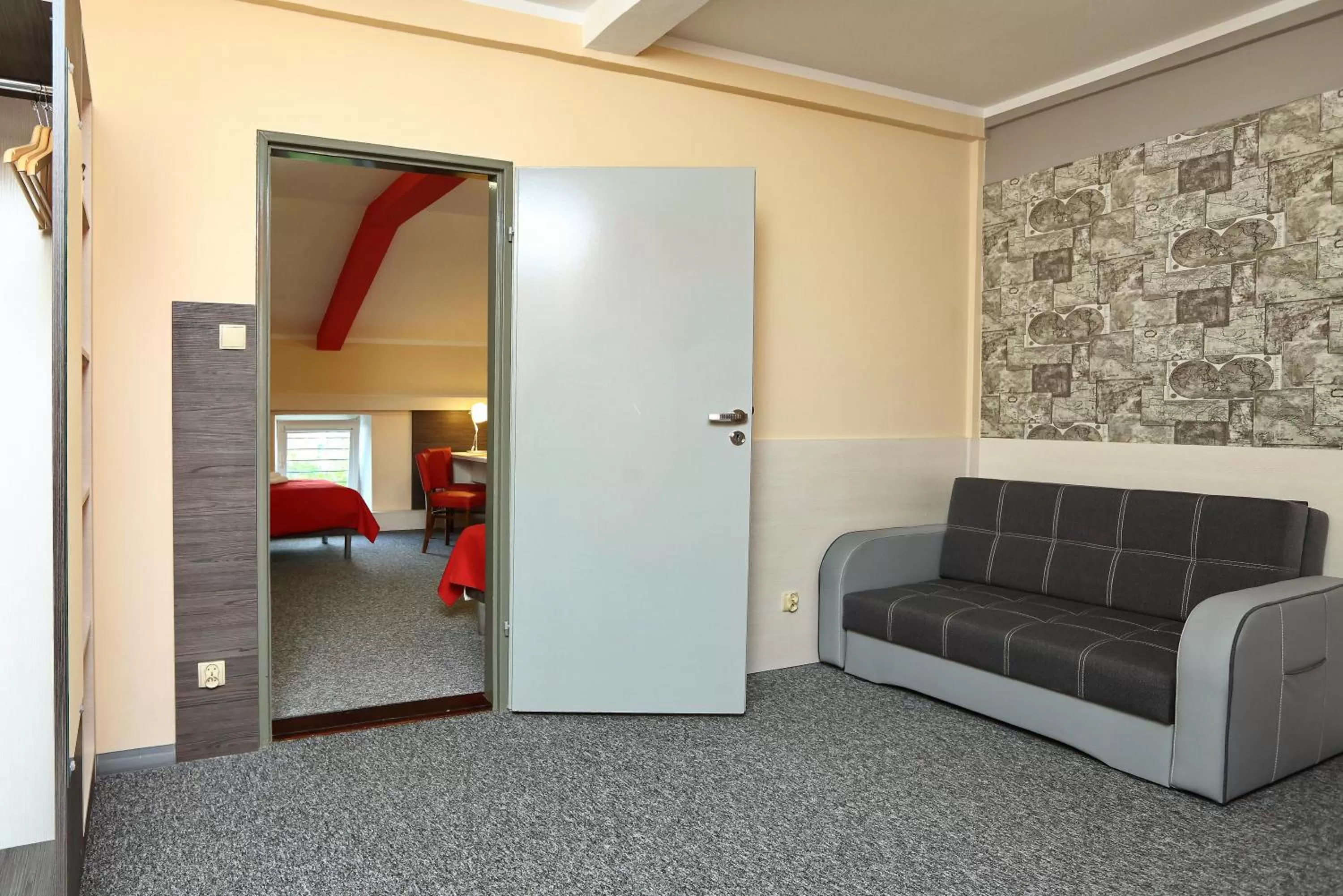 Seating area, Bed in Hotel Przystanek Torun