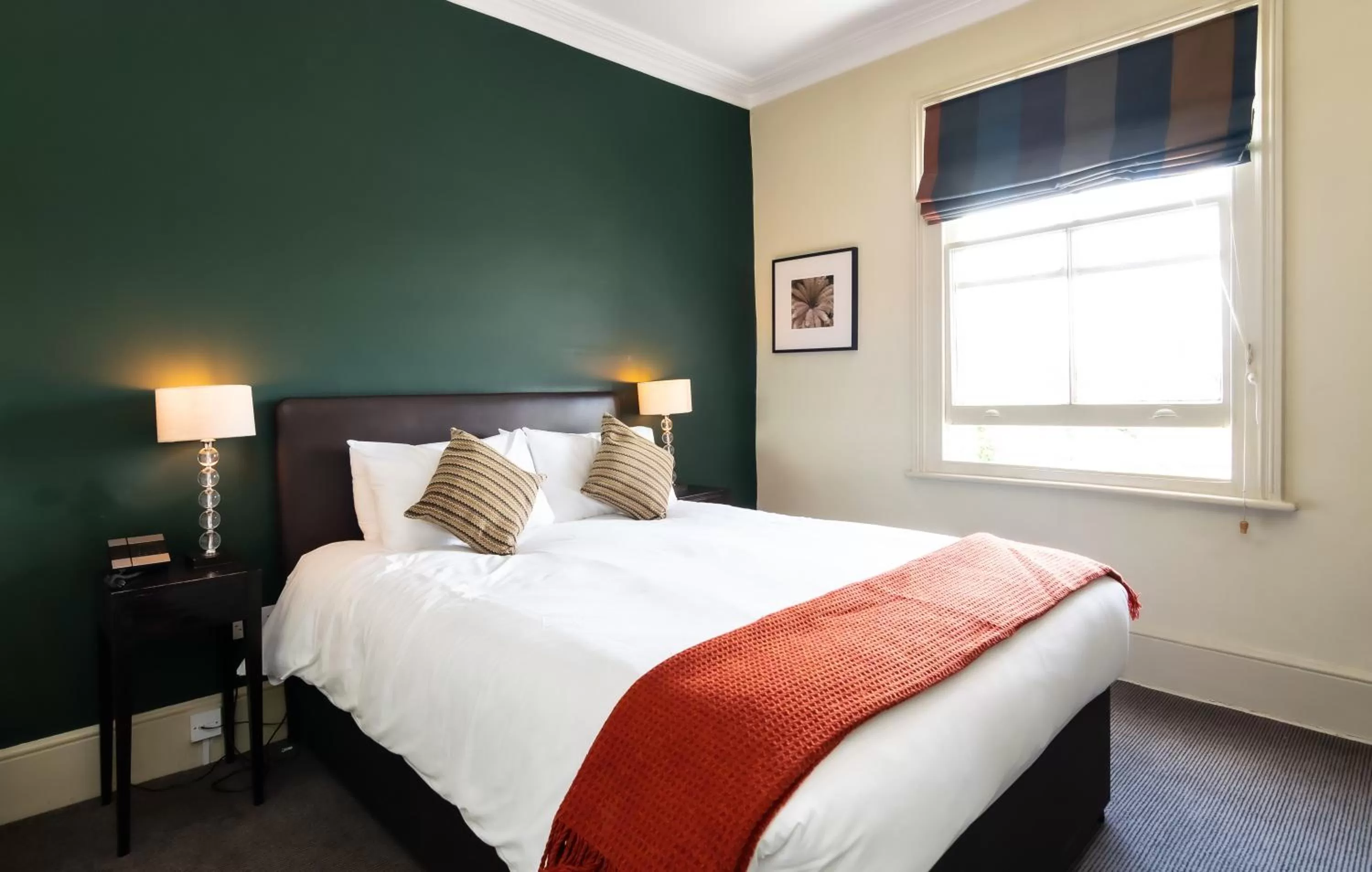 Bed in Kew Gardens Hotel