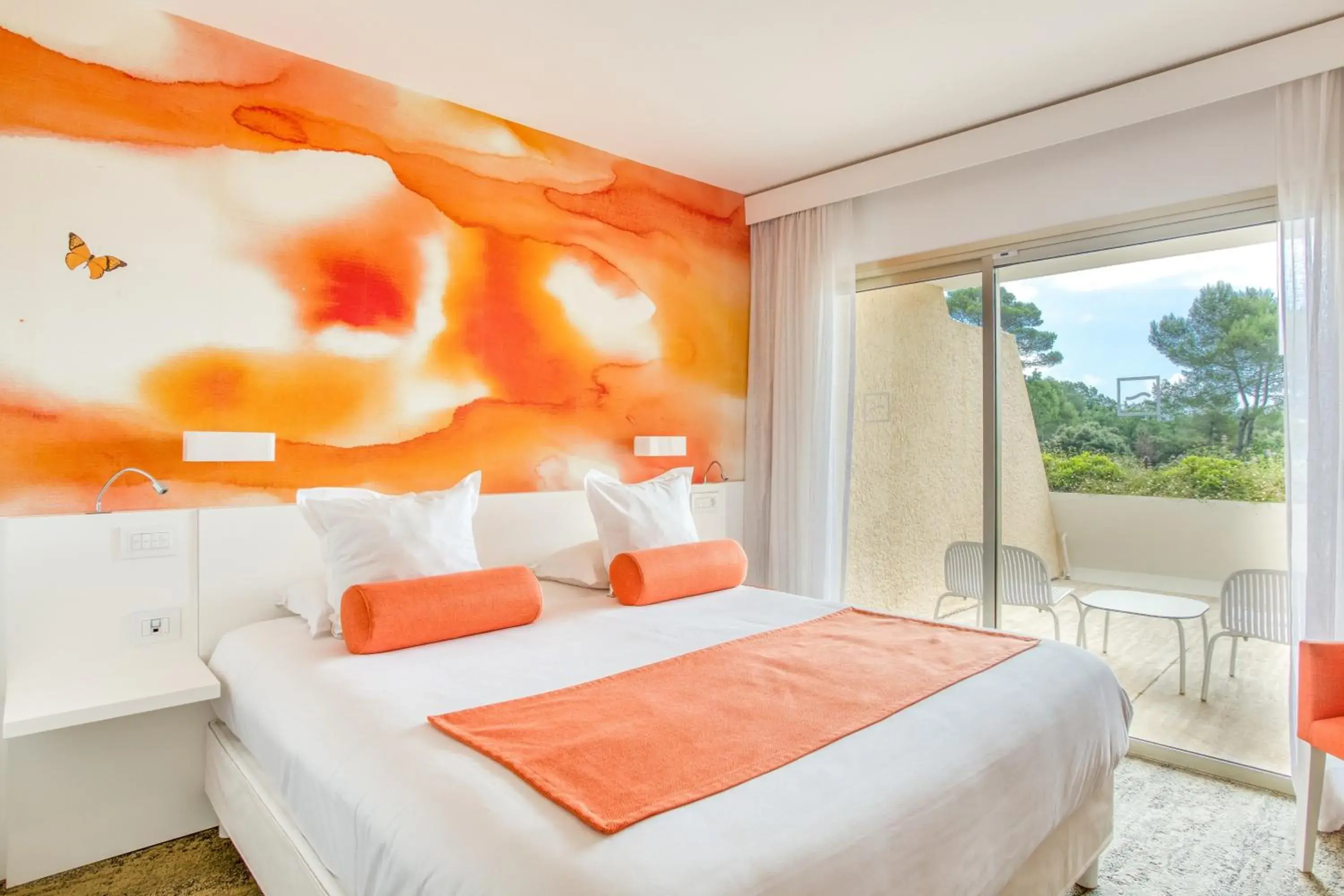 Deluxe Double Room with balcony and Garden View in Hotel Restaurant La Vague de Saint Paul Deluxe Double Room with balcony and Garden View in Hotel Restaurant La Vague de Saint Paul