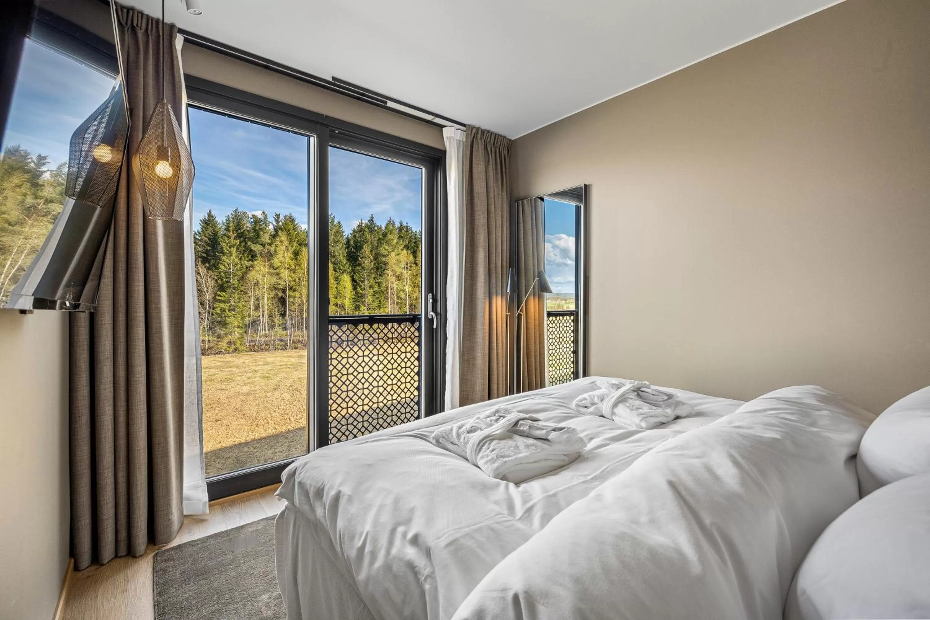 Bed in Lily Country Club