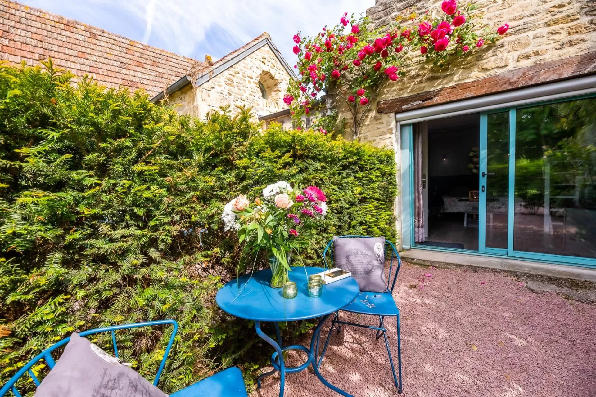 Property building in La Ferme de l'Oudon & SPA