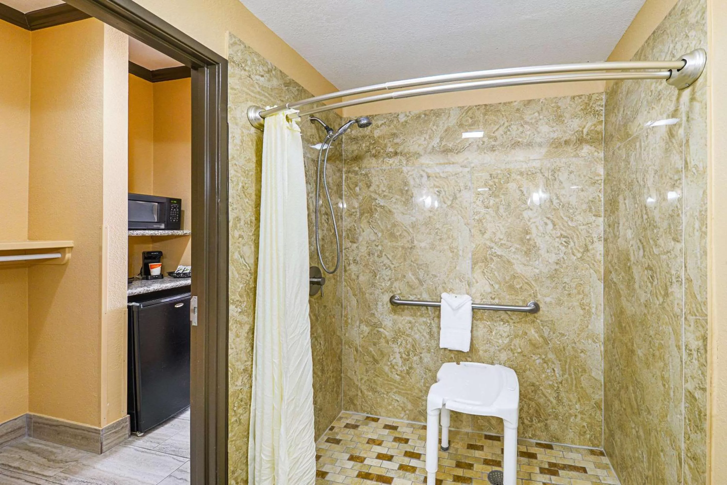 Bathroom in Quality Inn & Suites Lubbock South