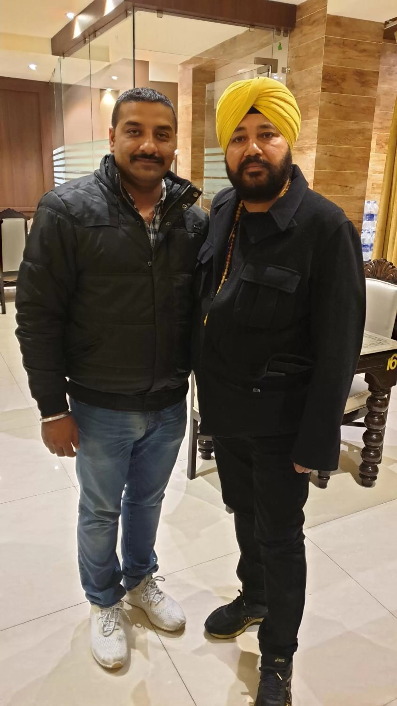 Hotel Makhan Residency