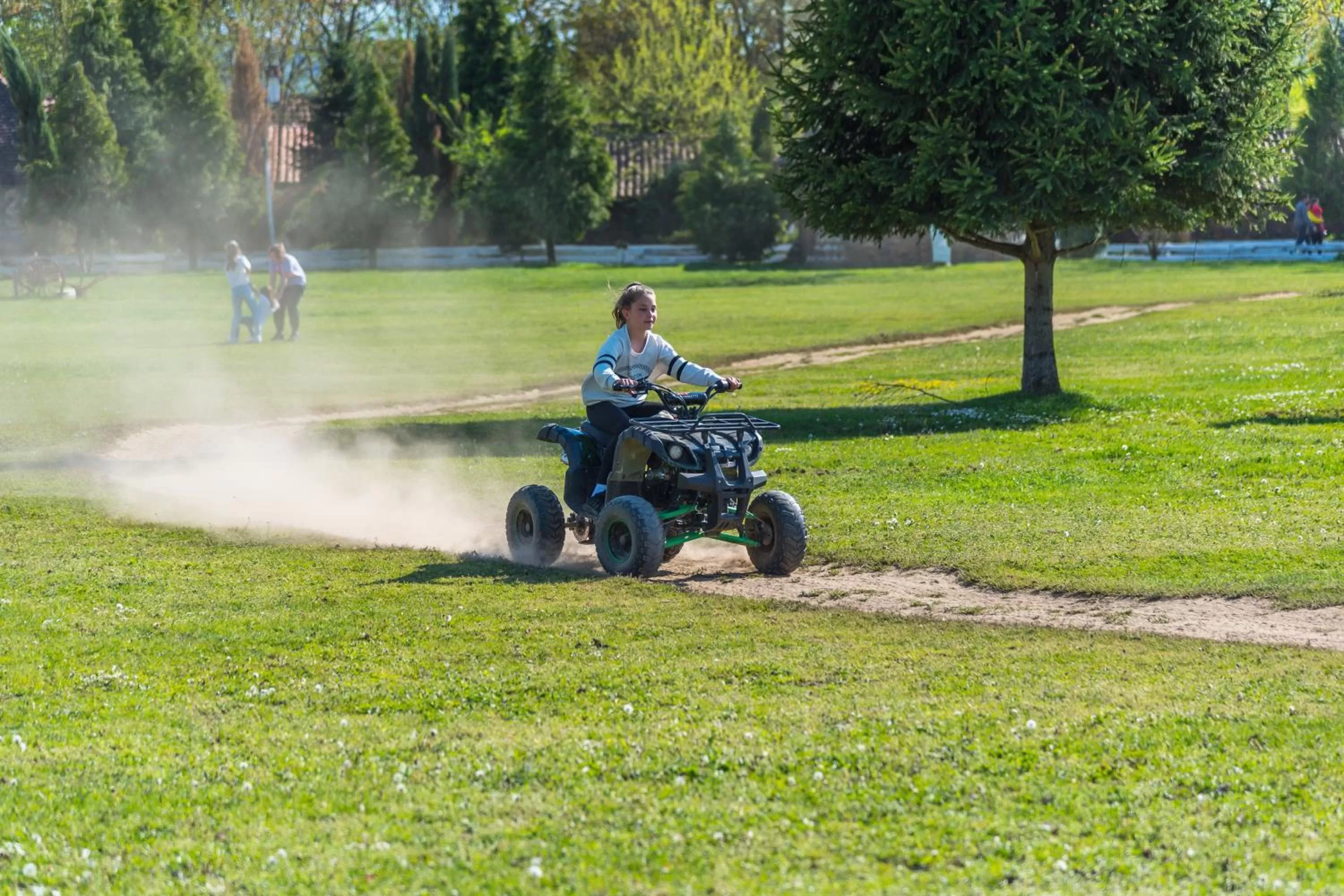 Entertainment, Family in B&B Etno Village Sunčana Reka