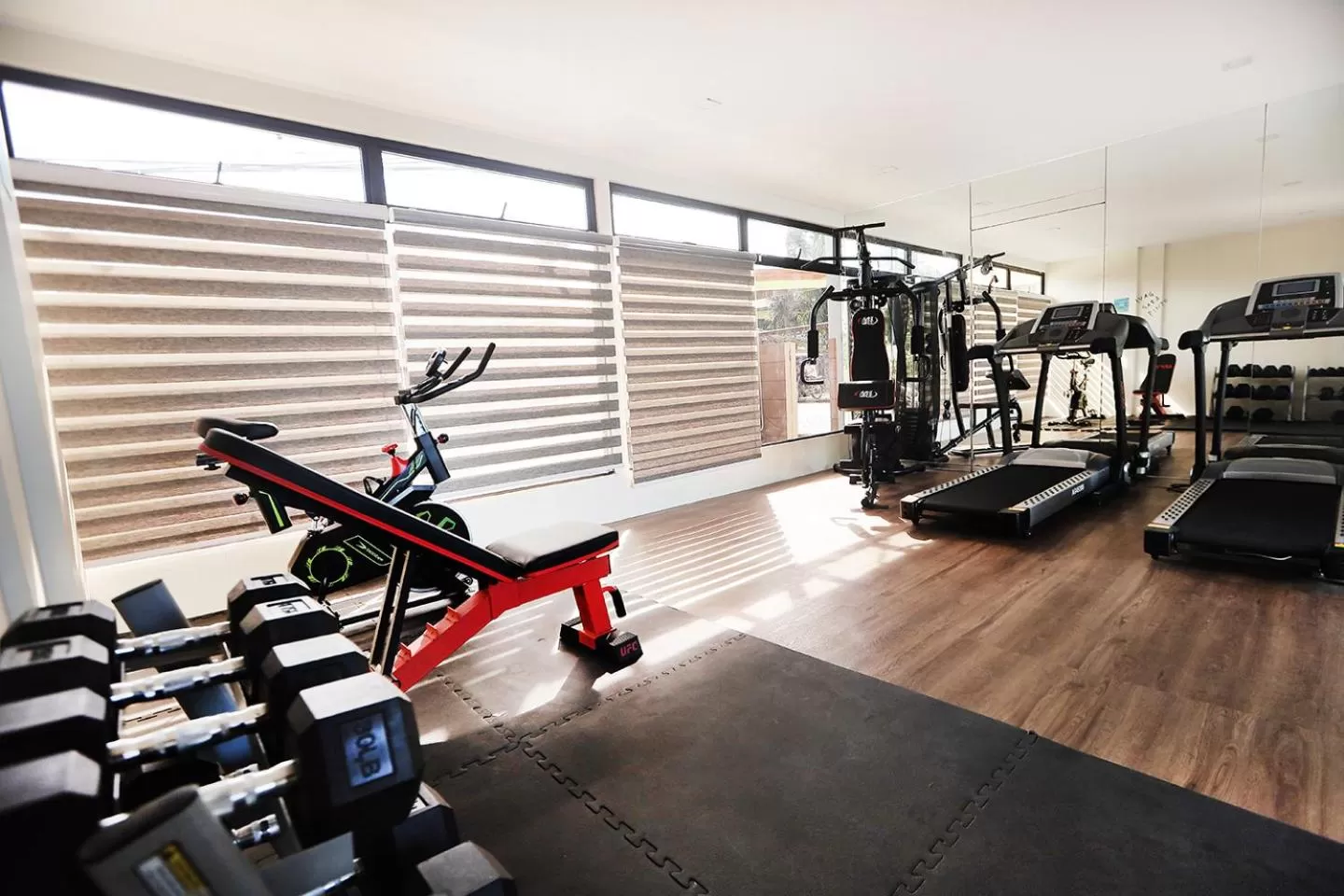 Fitness centre/facilities in Aerostop Hotel and Restaurant