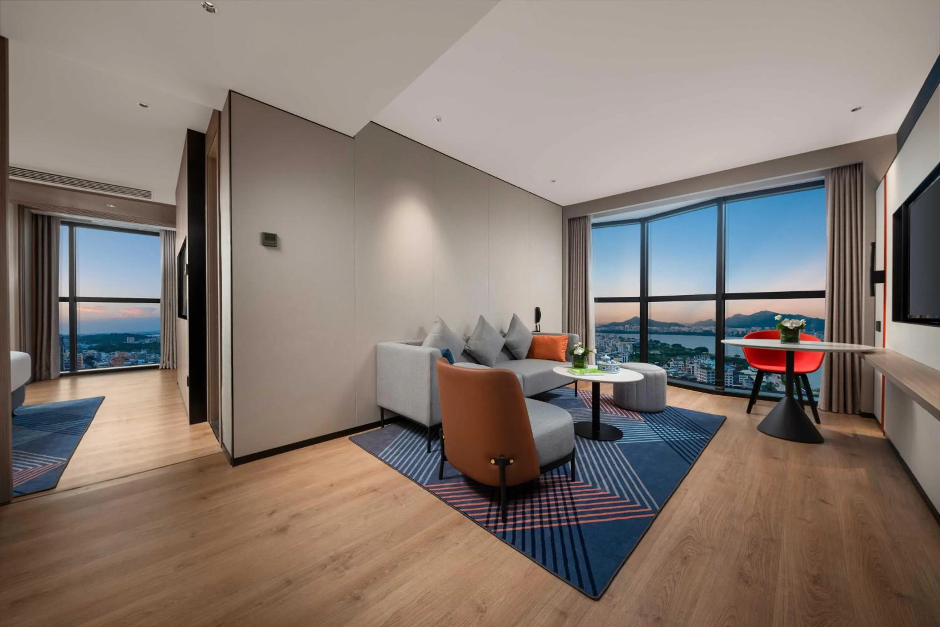 Living room in Holiday Inn Express Shantou Chenghai