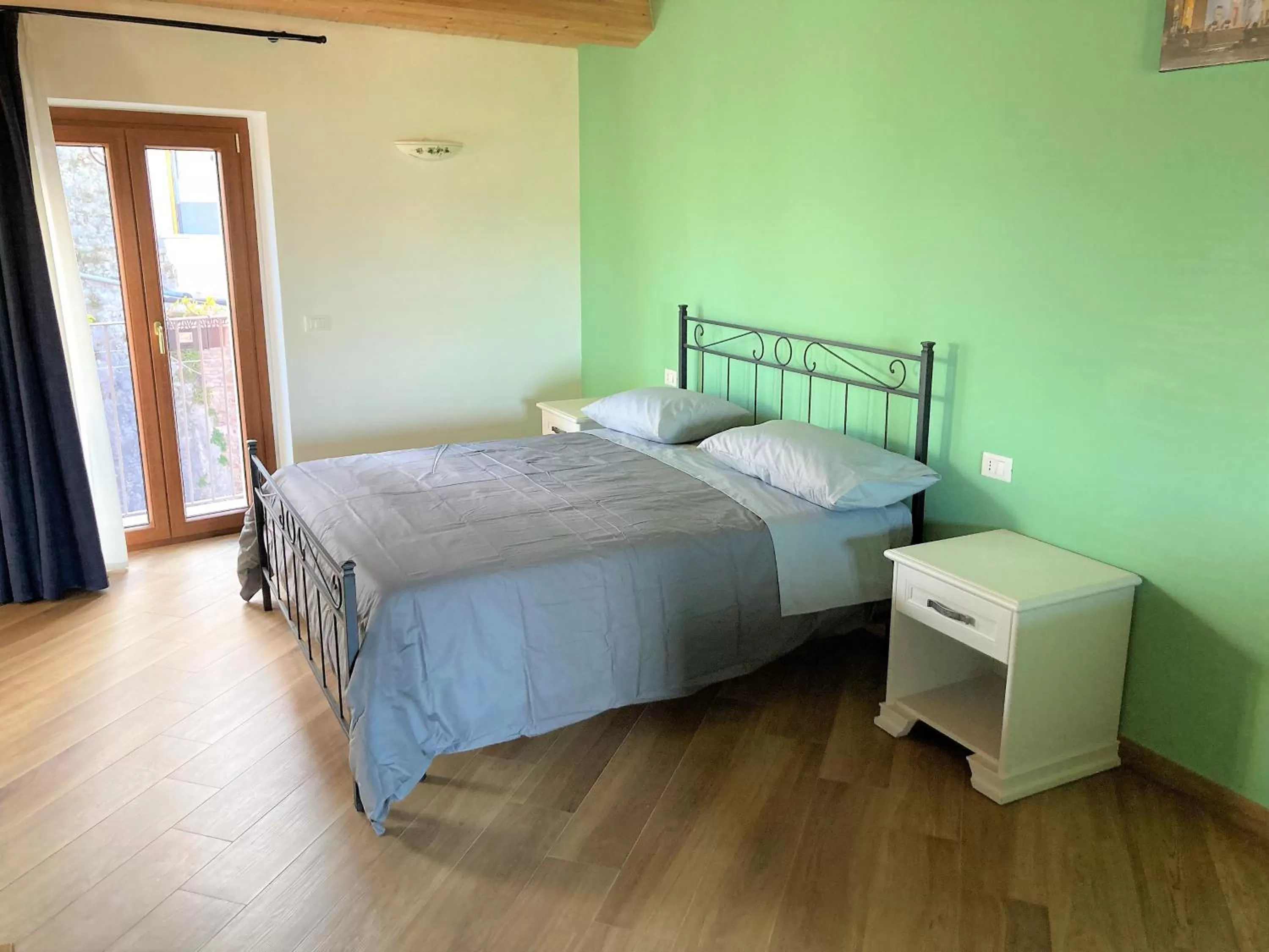 Bed in IL MASCHERONE