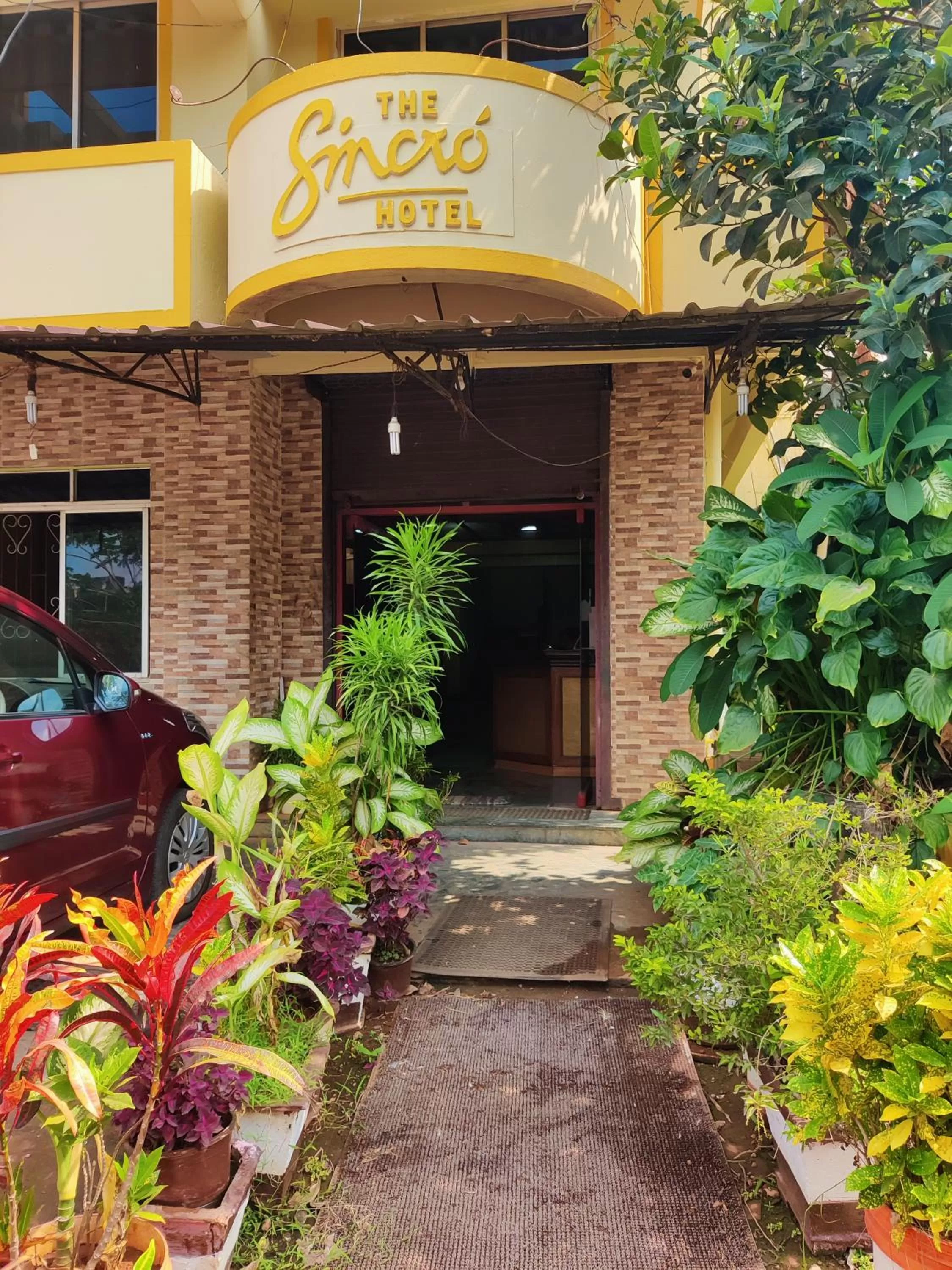 Facade/entrance in The Sincro Hotel