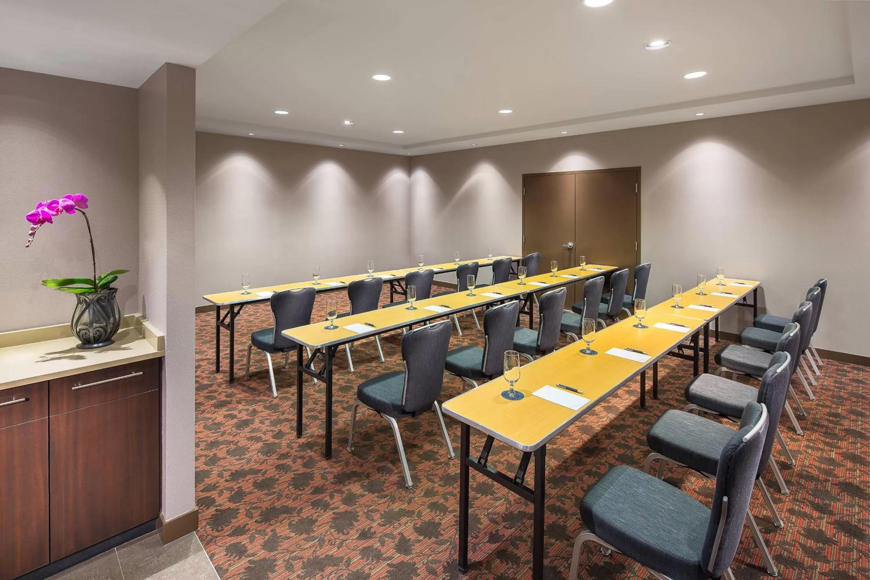 Meeting/conference room in Sheraton Vancouver Airport Hotel