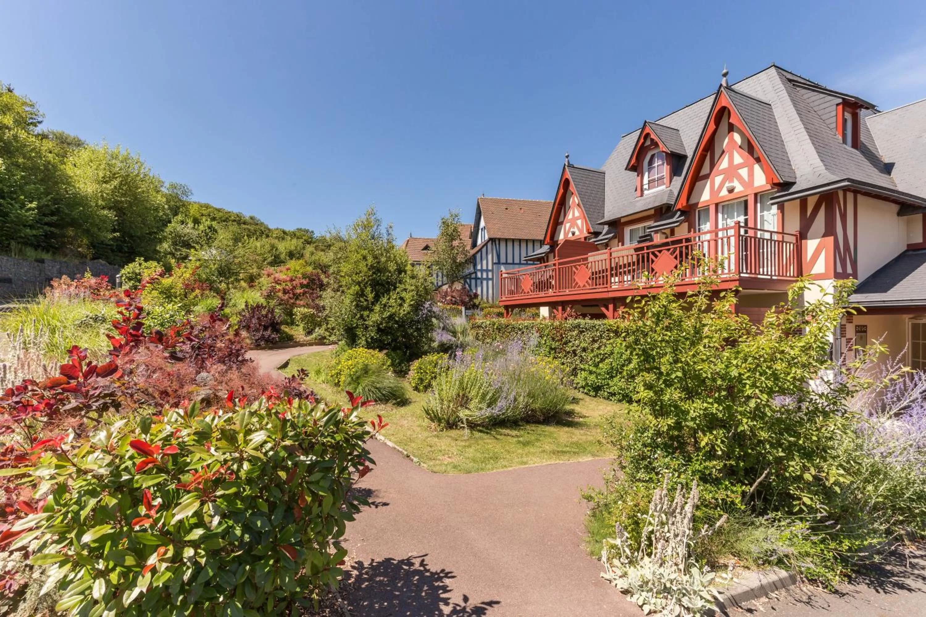 Property building in Pierre & Vacances Premium Residence & Spa Houlgate