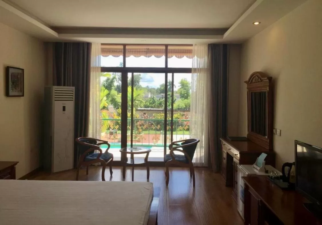 Bed in Victoria Beach Hotel