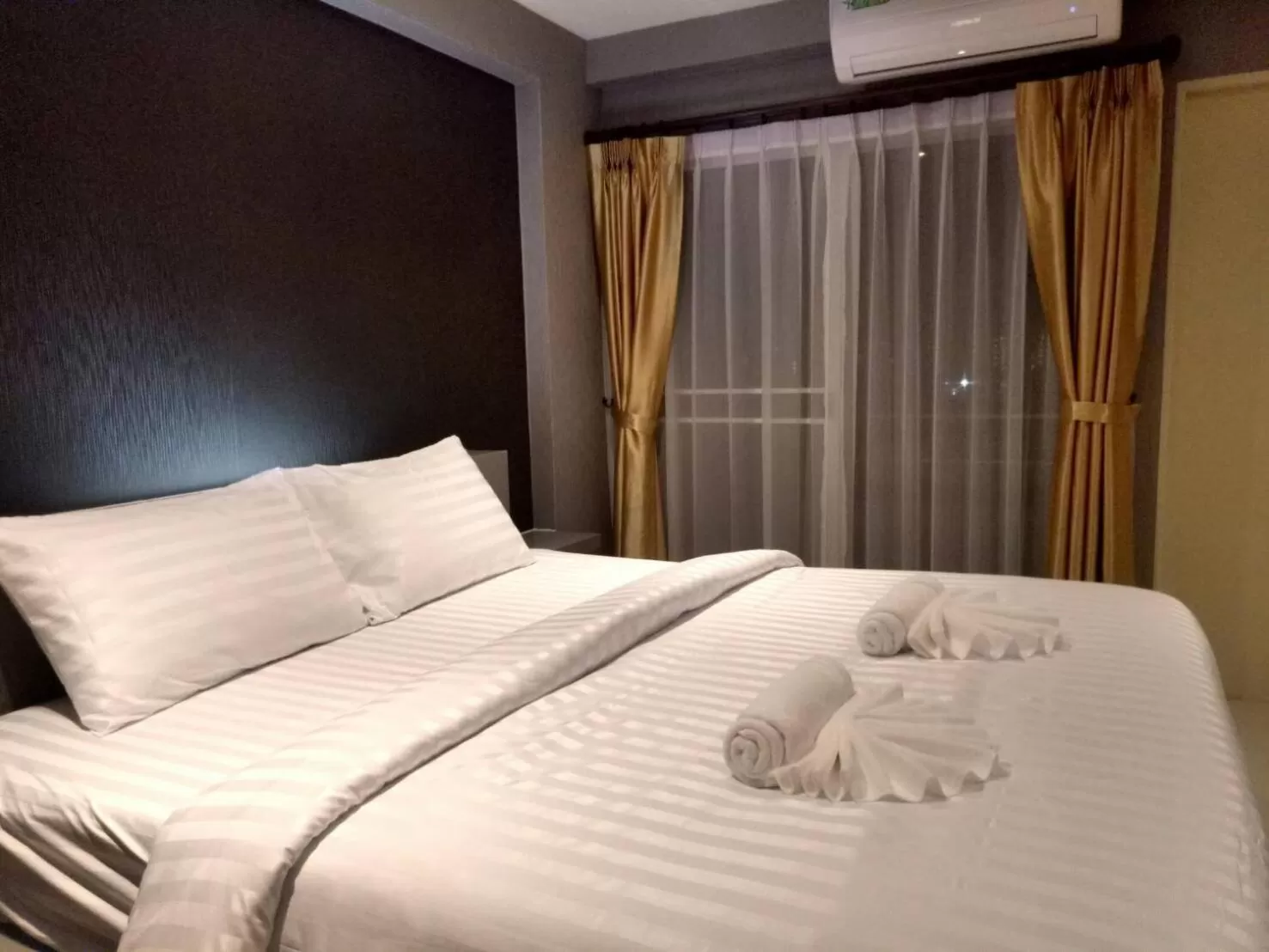 Bed in Nava Grand