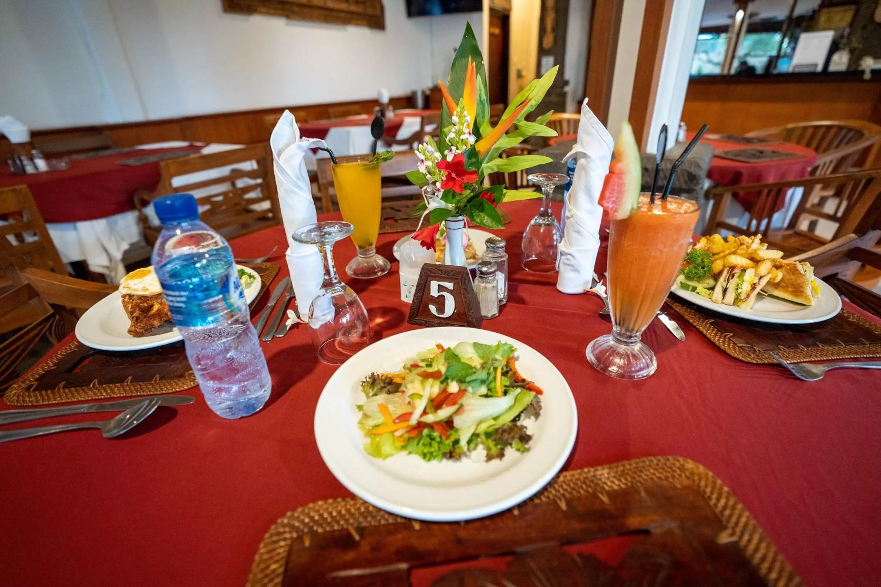Food and drinks in Hotel Sinar Bali Legian