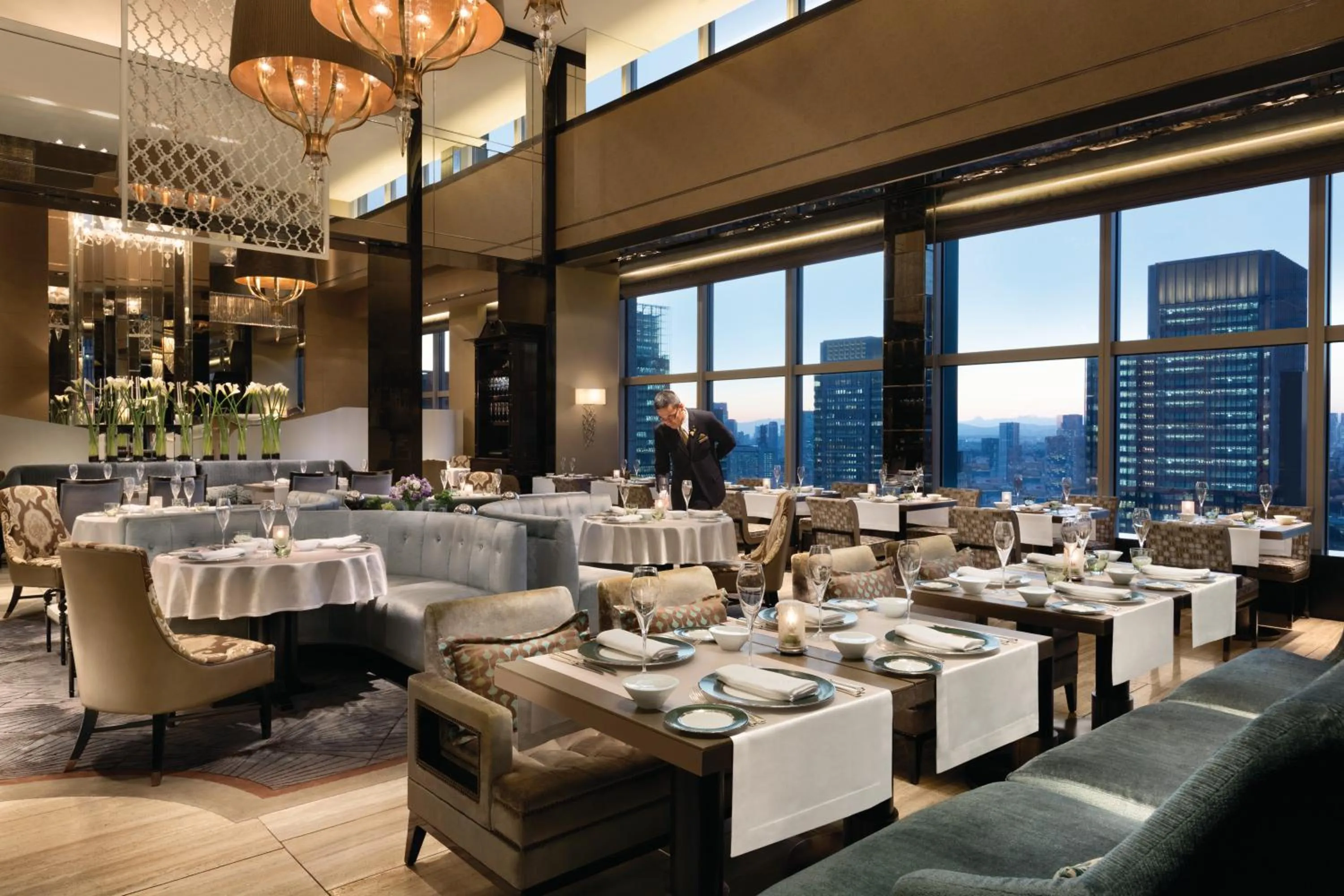 Restaurant/places to eat in Shangri-La Tokyo
