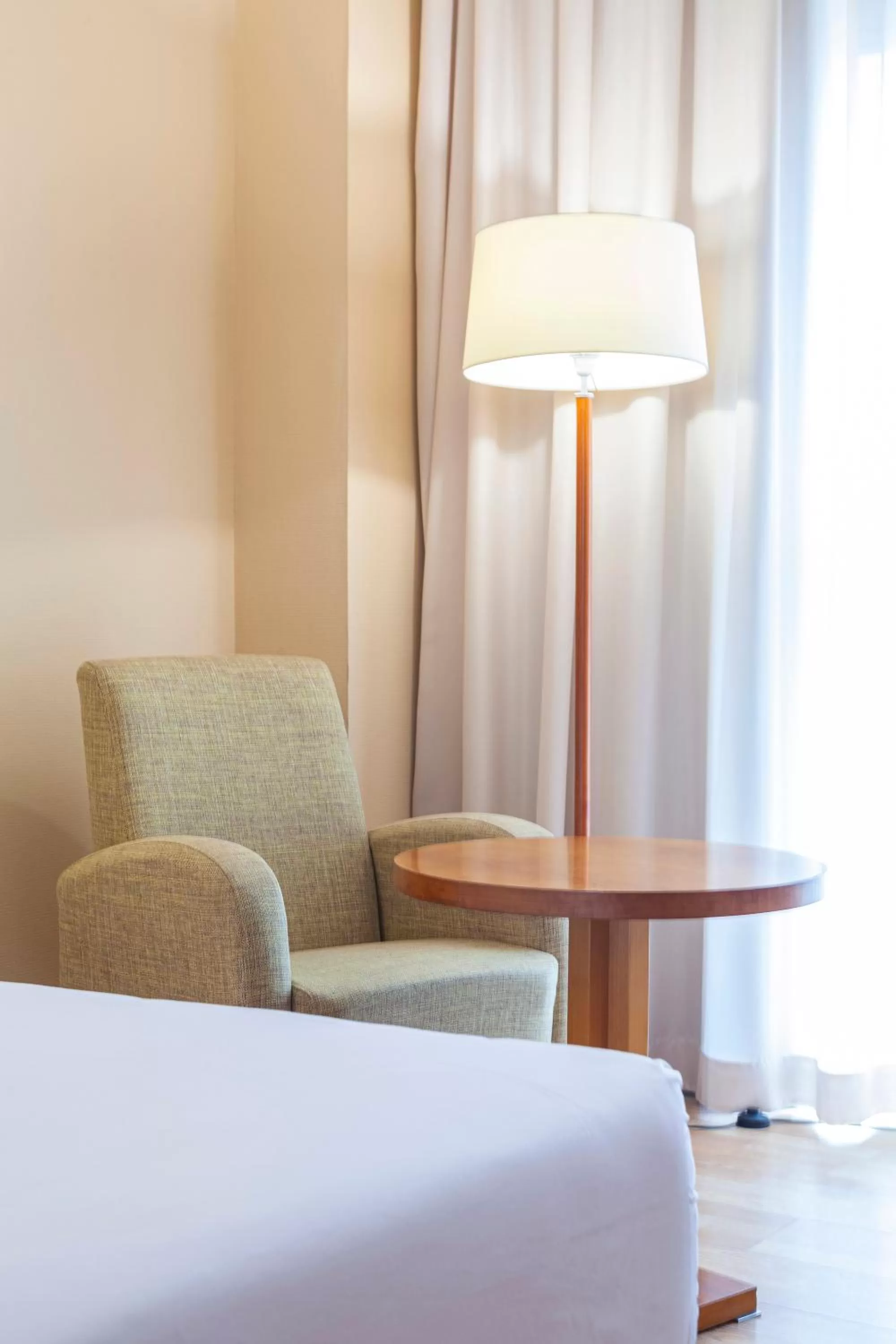 Bed in Senator Parque Central