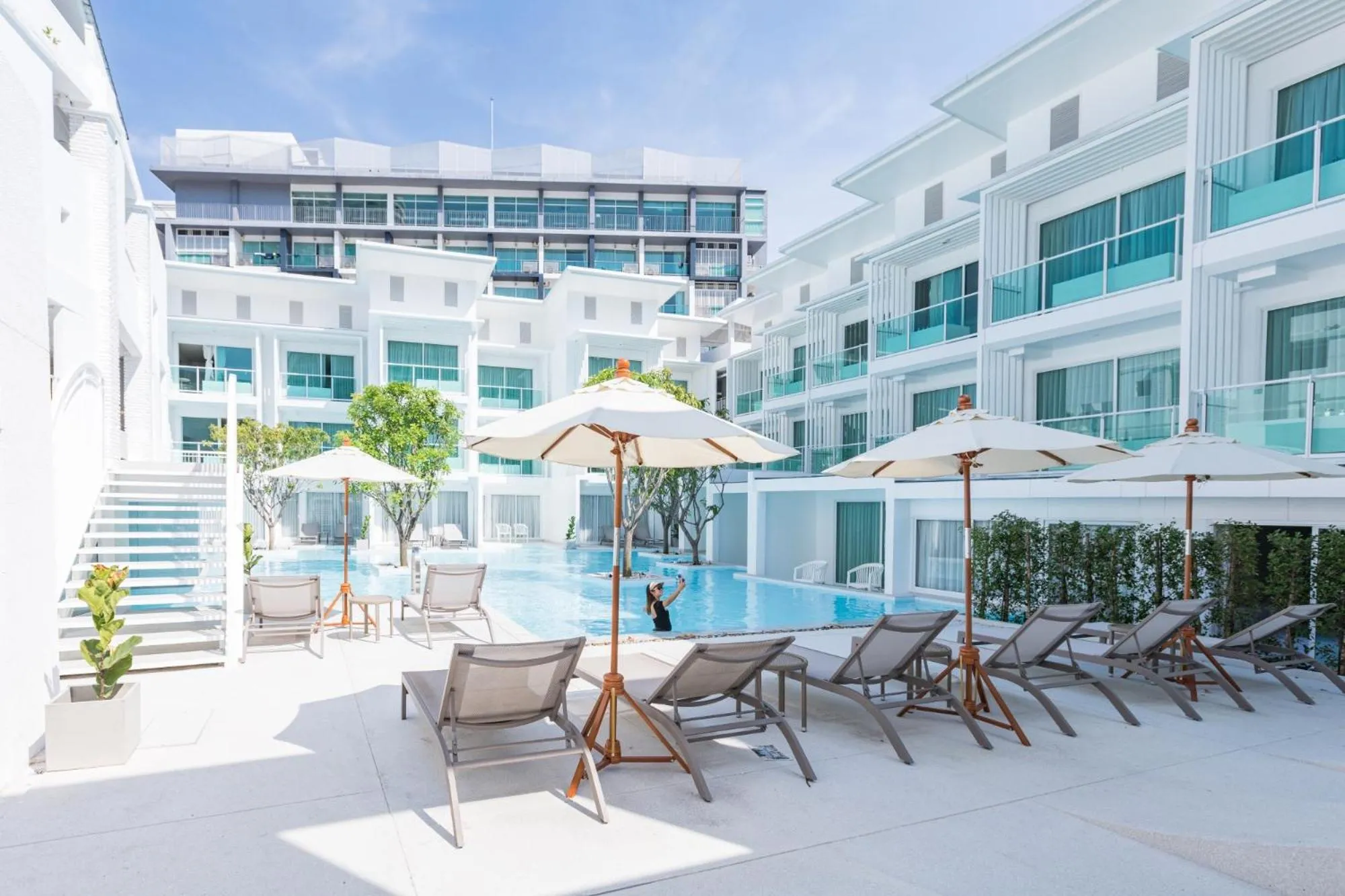 Property building in Prima Hotel Pattaya