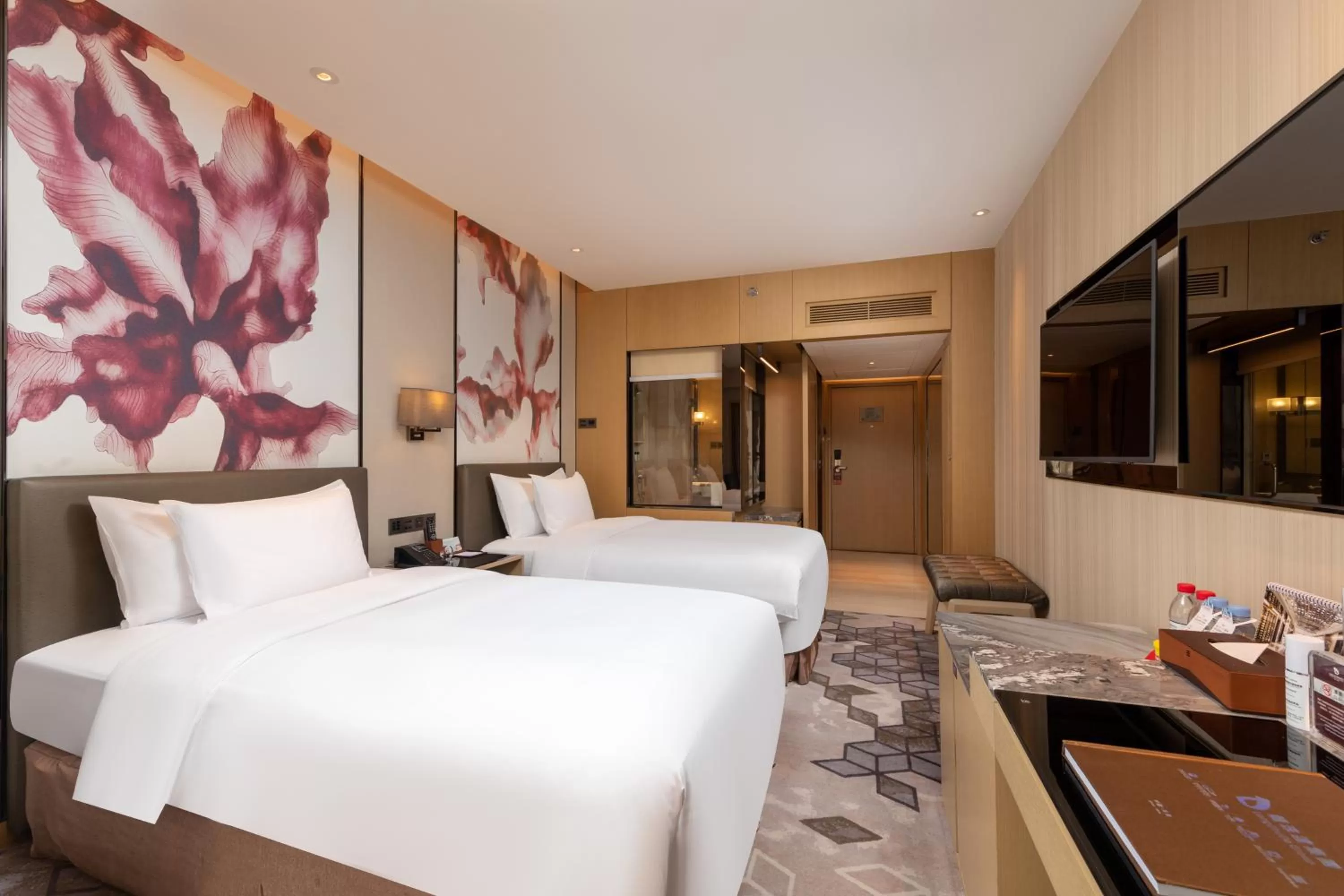 Bed in Zhuhai Longzhuda International Hotel - 24hours stay