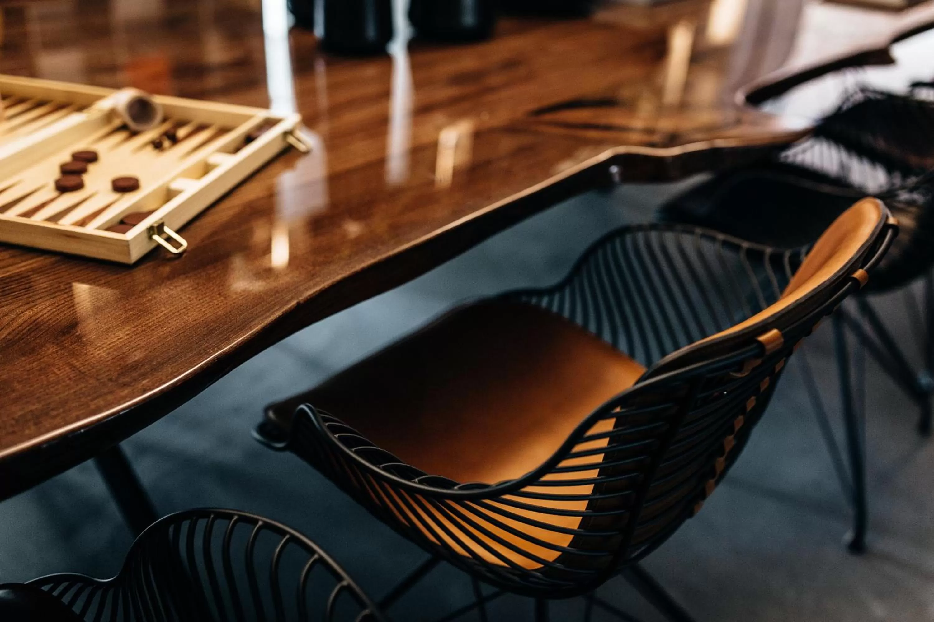 Lounge or bar in Sir Savigny Hotel, part of Sircle Collection