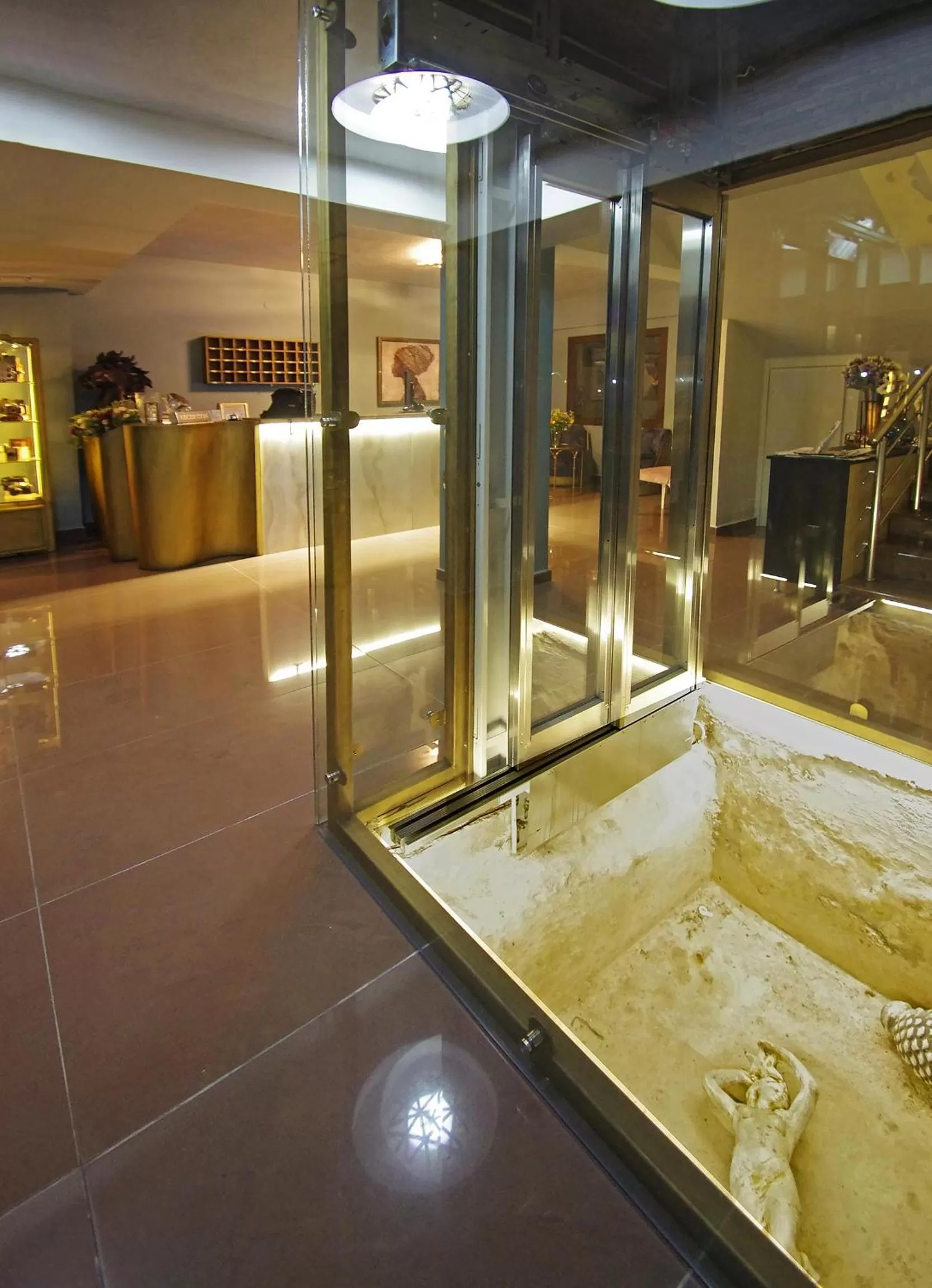 Area and facilities in Principal New Leisure Hotel