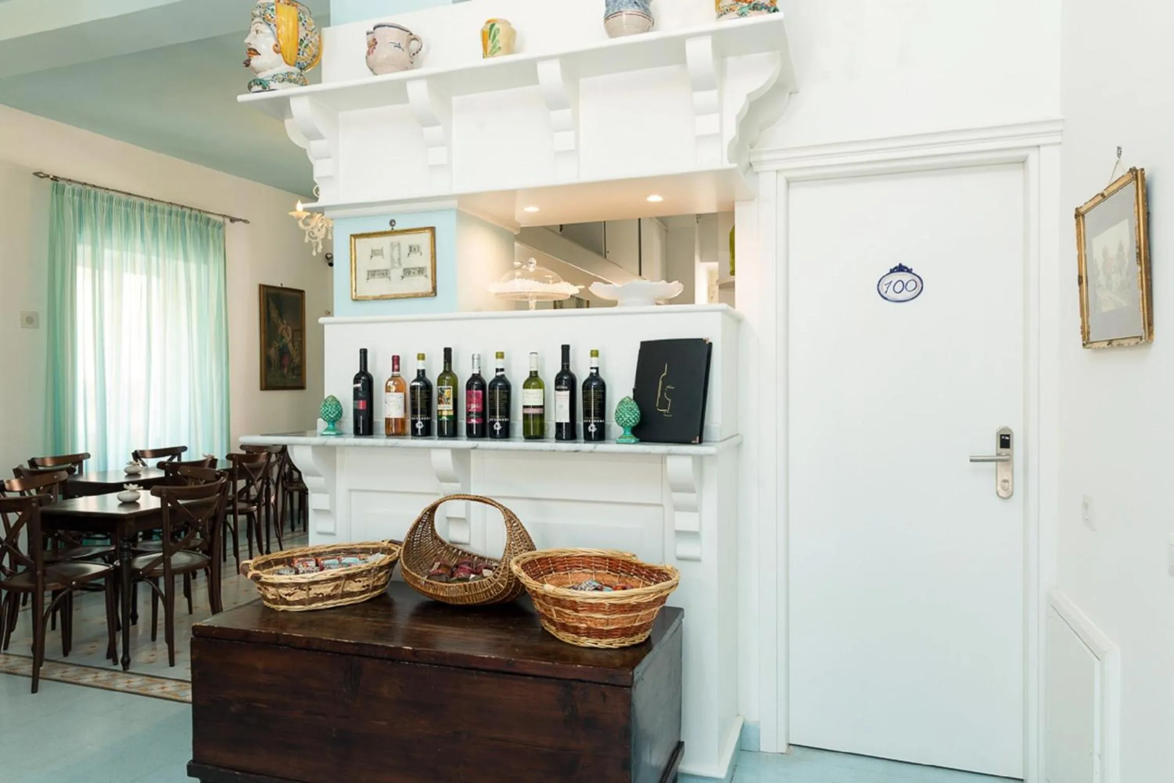 Lounge or bar in Hotel Villa Nefele