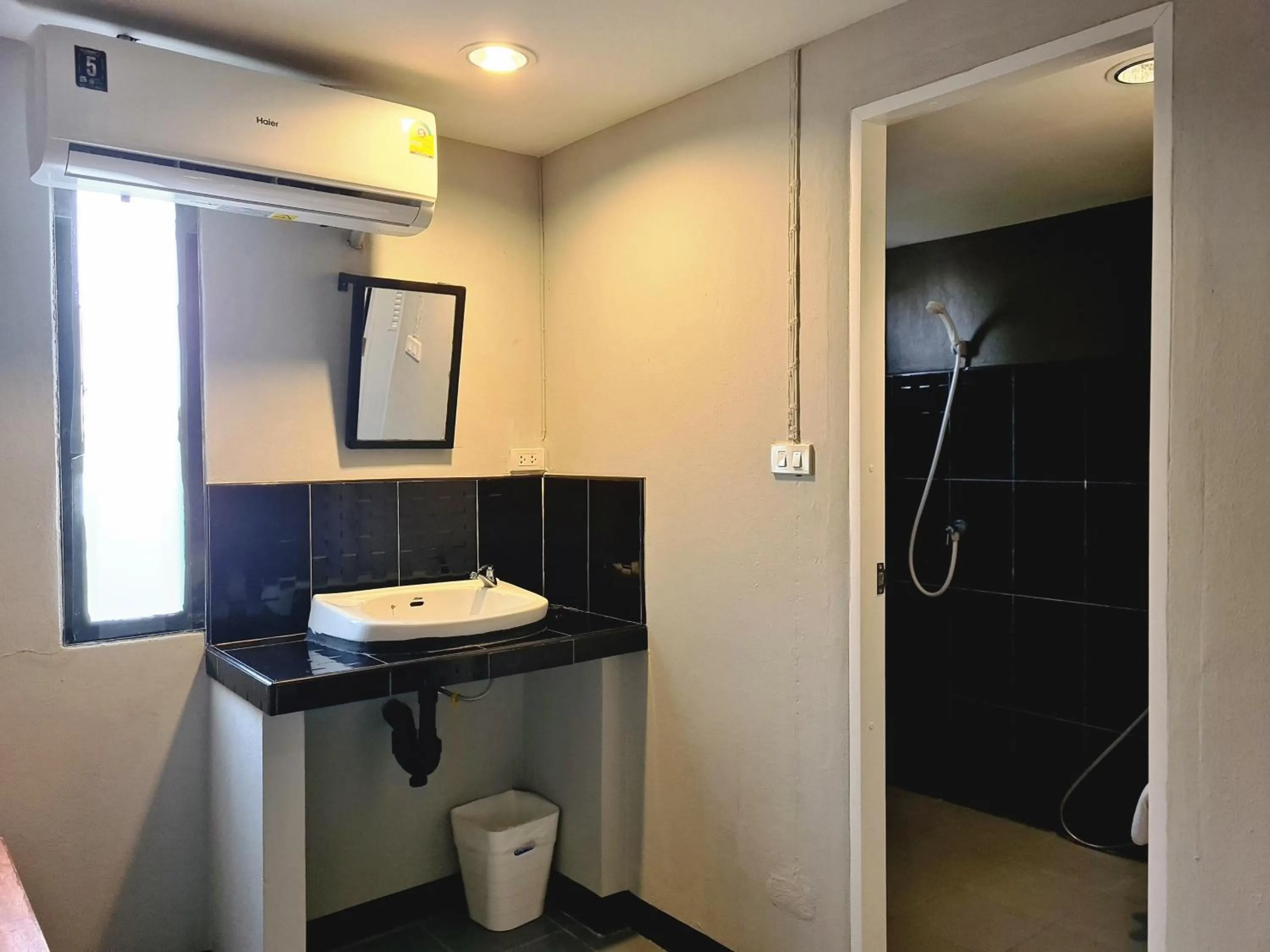 Bathroom in The 8 Factory Hotel Phitsanulok