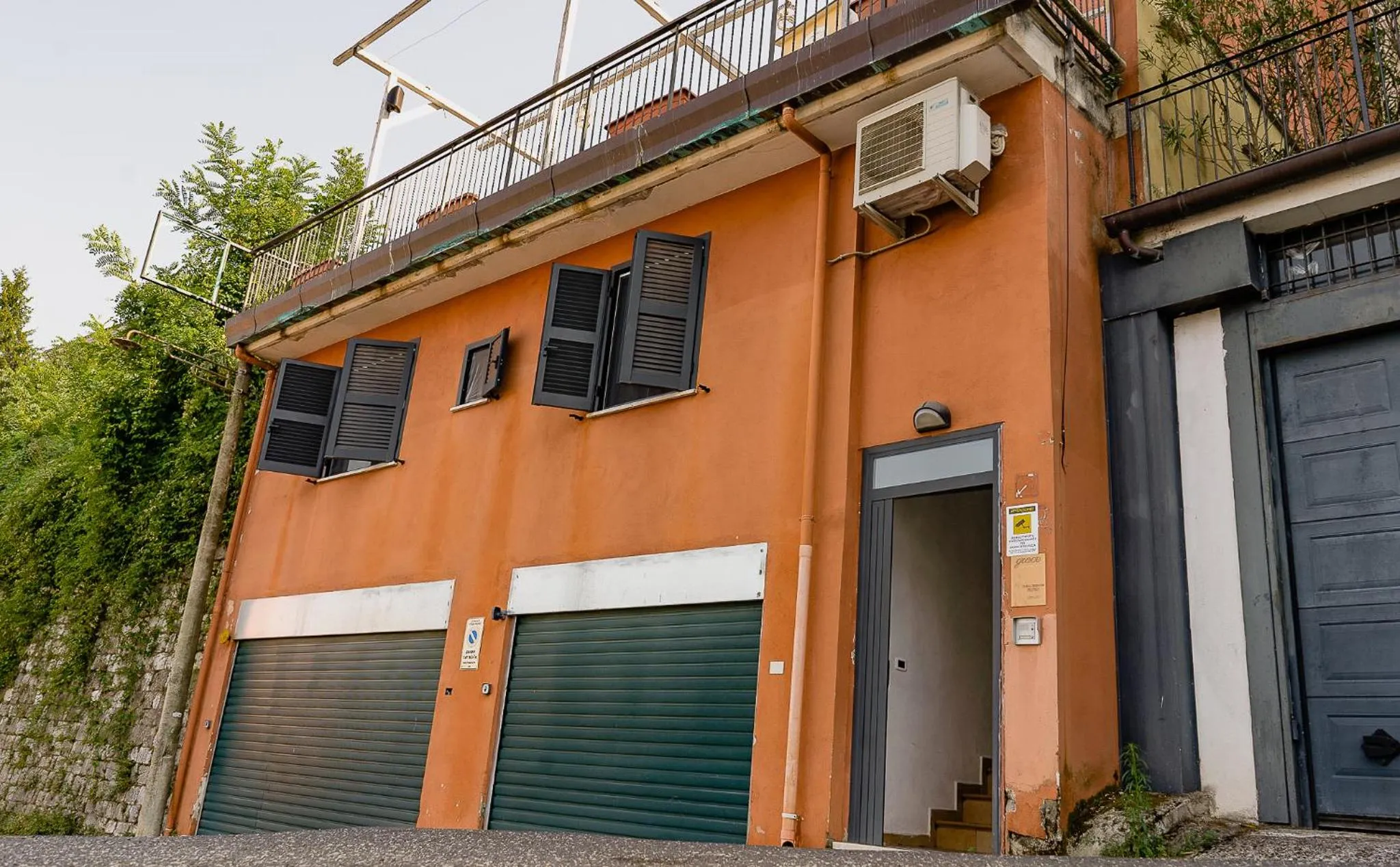 Property building in Hotel Ristorante Garibaldi