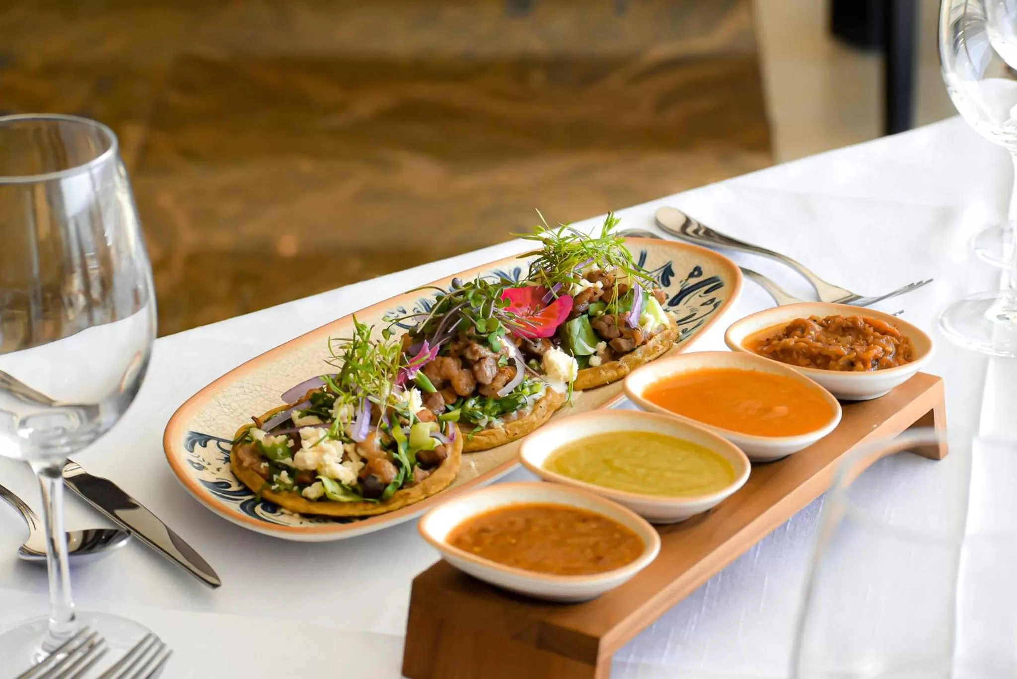 Restaurant/places to eat in Hilton Queretaro