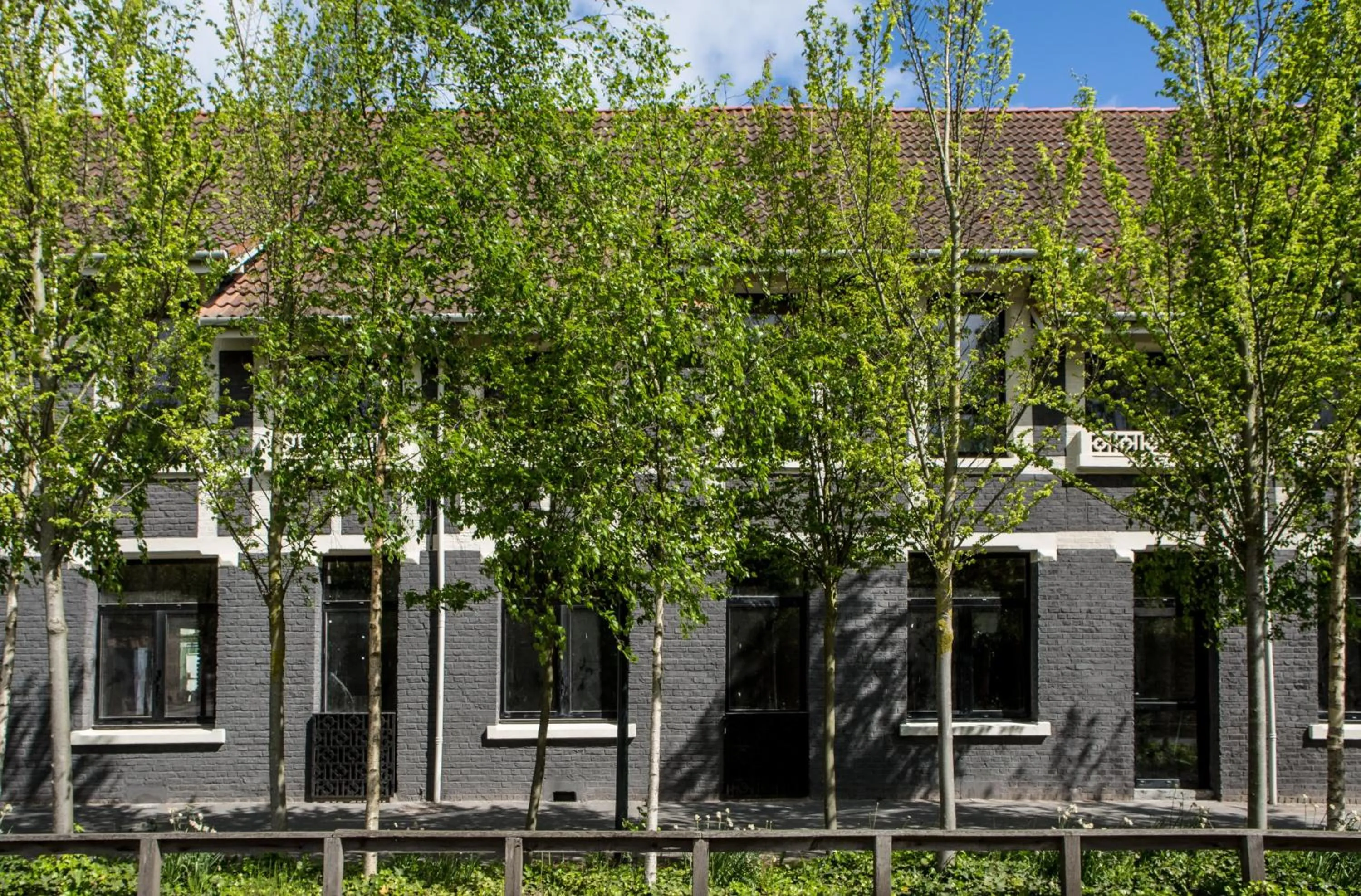 Facade/entrance in Hôtel Louvre-Lens - Esprit de France