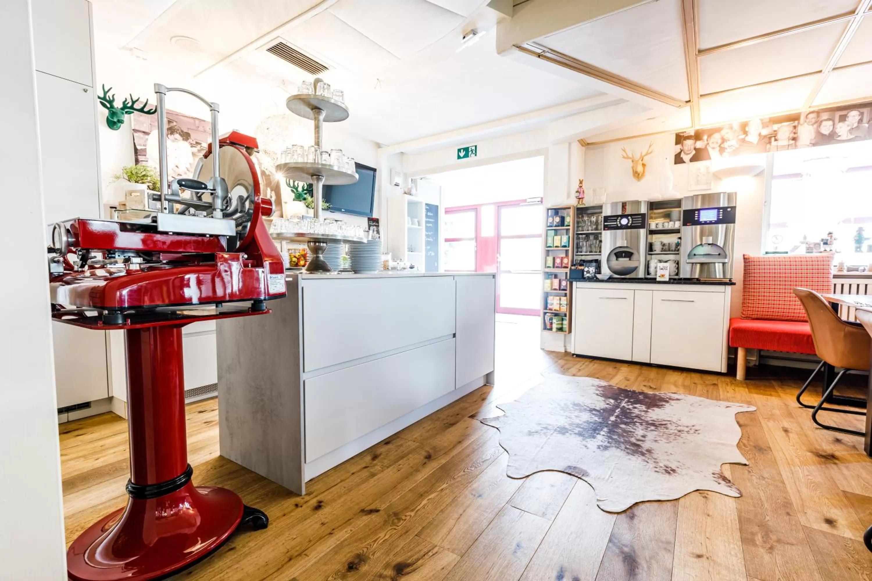 Breakfast in Arthotel Restaurant Pfeffermühle