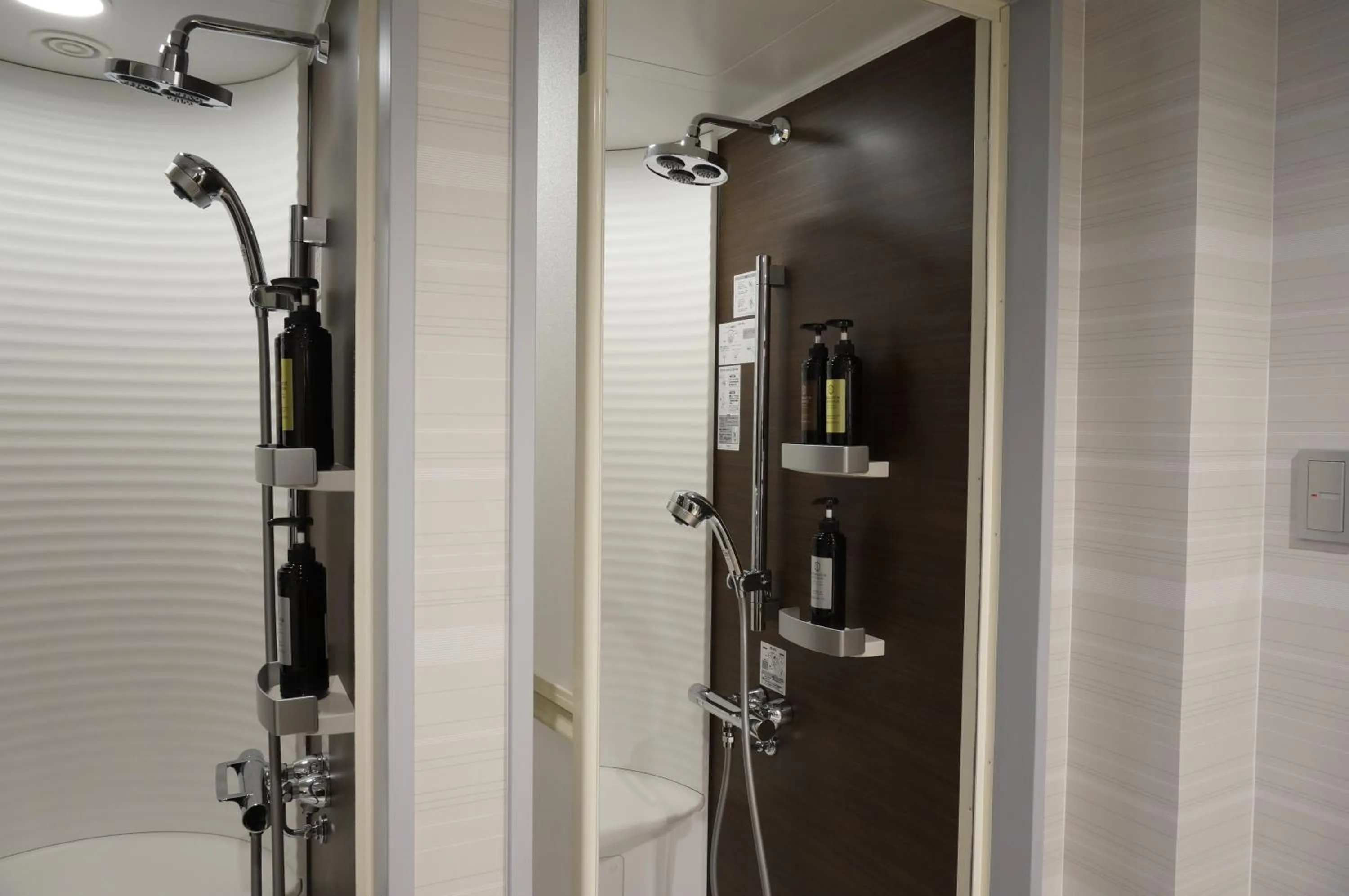 Shower in Tabist Hotel Smart Sleeps Oita Station