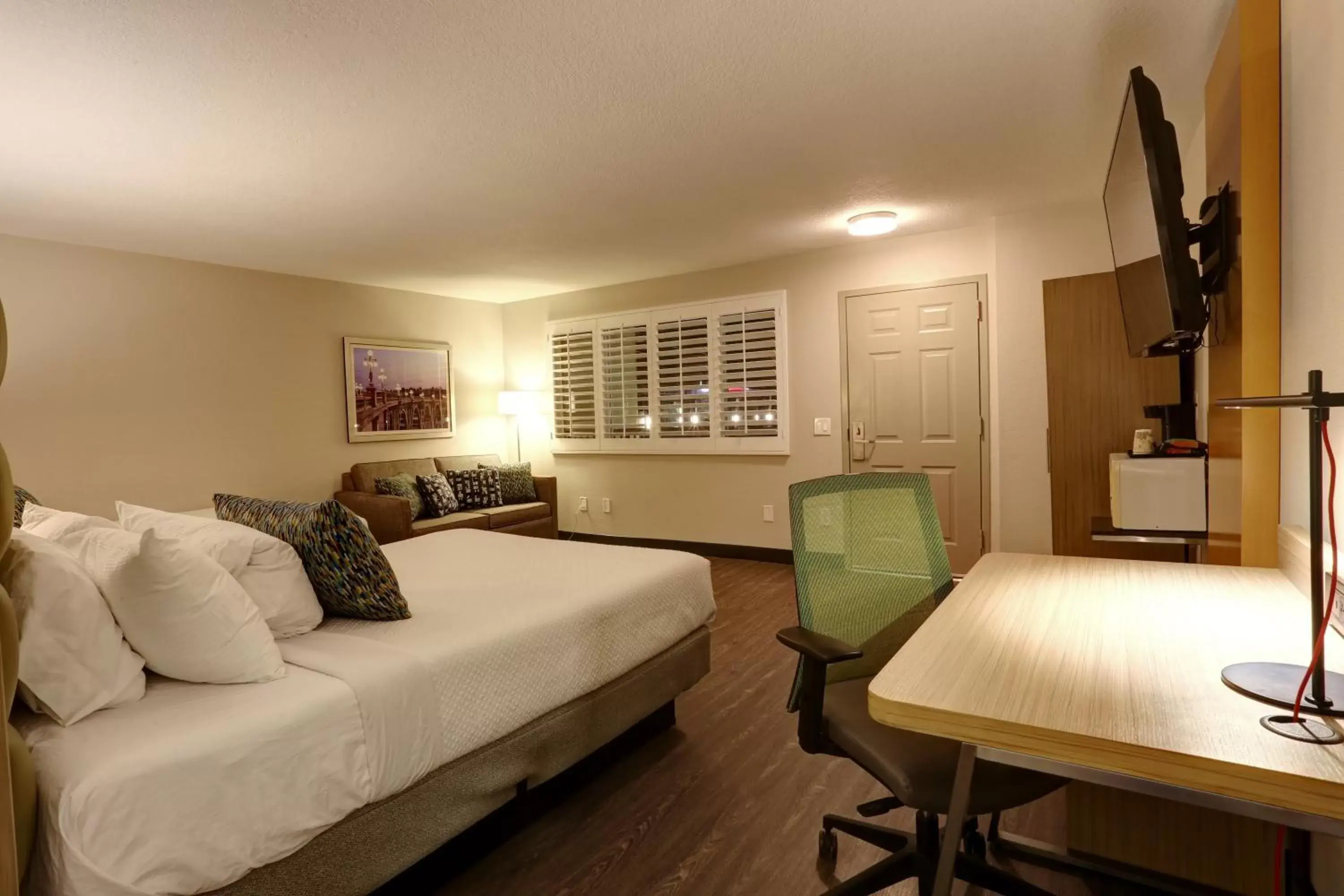 Single Room - Disability Access in GreenTree Pasadena Single Room - Disability Access in GreenTree Pasadena