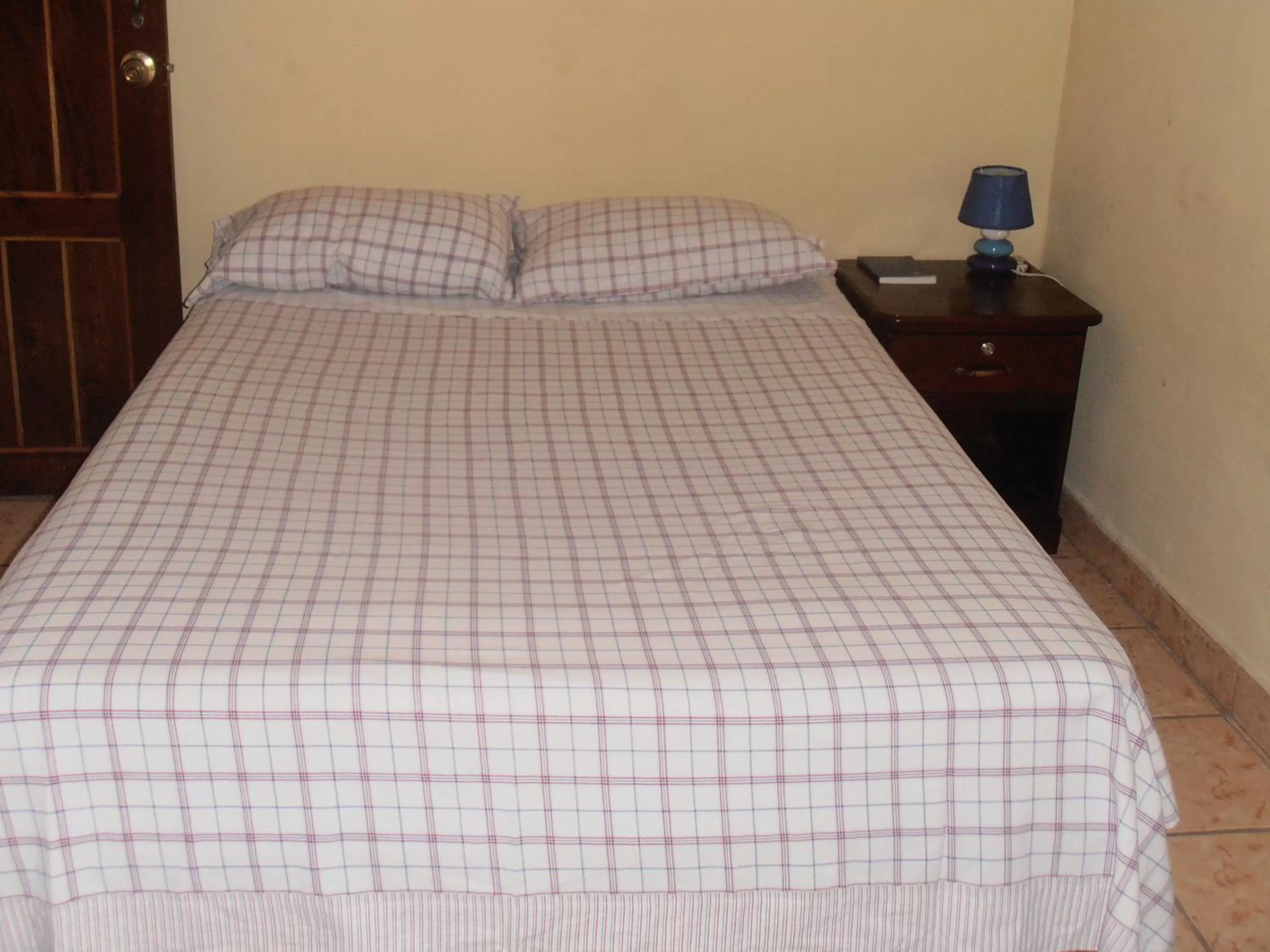 Bed in Hotel & Hostal Yaxkin Copan