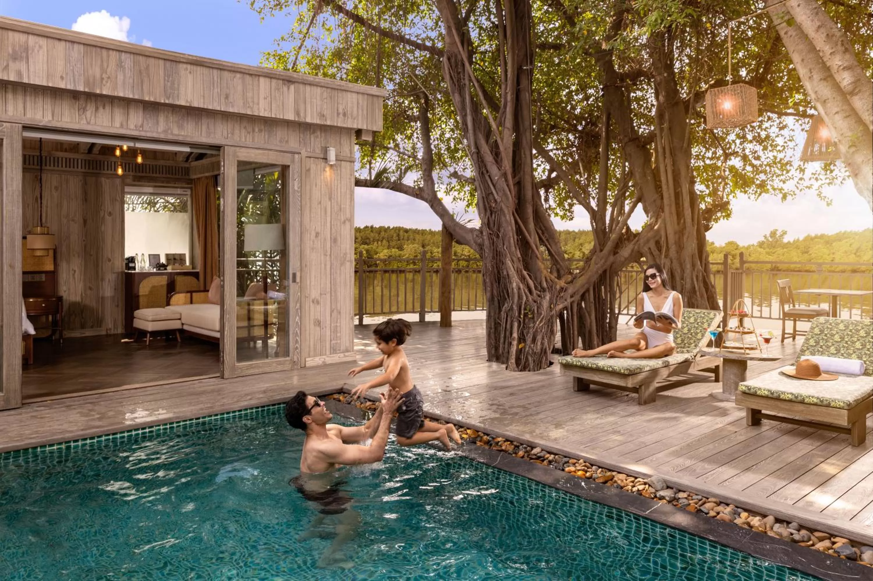 Swimming pool in An Lam Retreats Saigon River