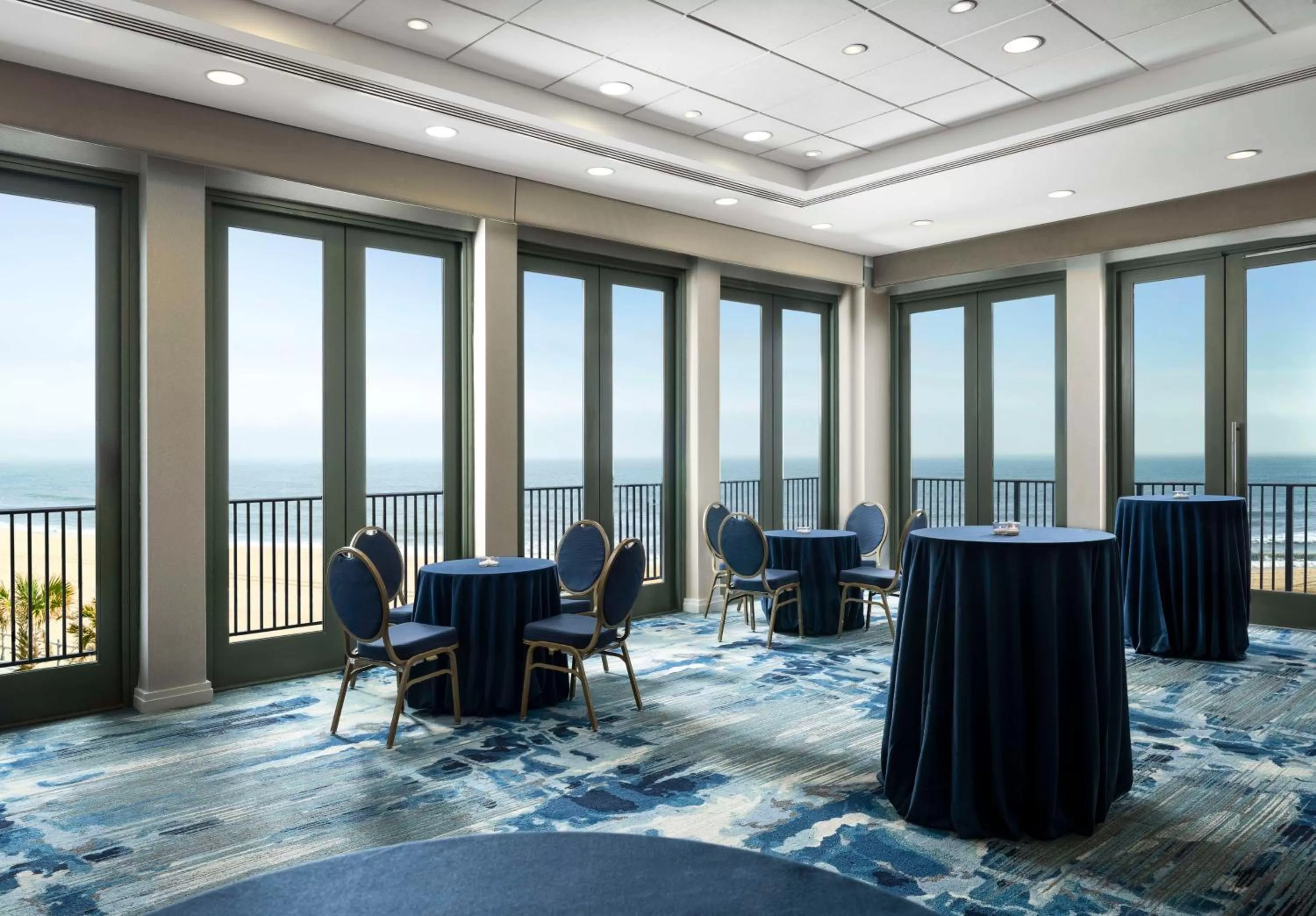 Meeting/conference room in Hilton Virginia Beach Oceanfront
