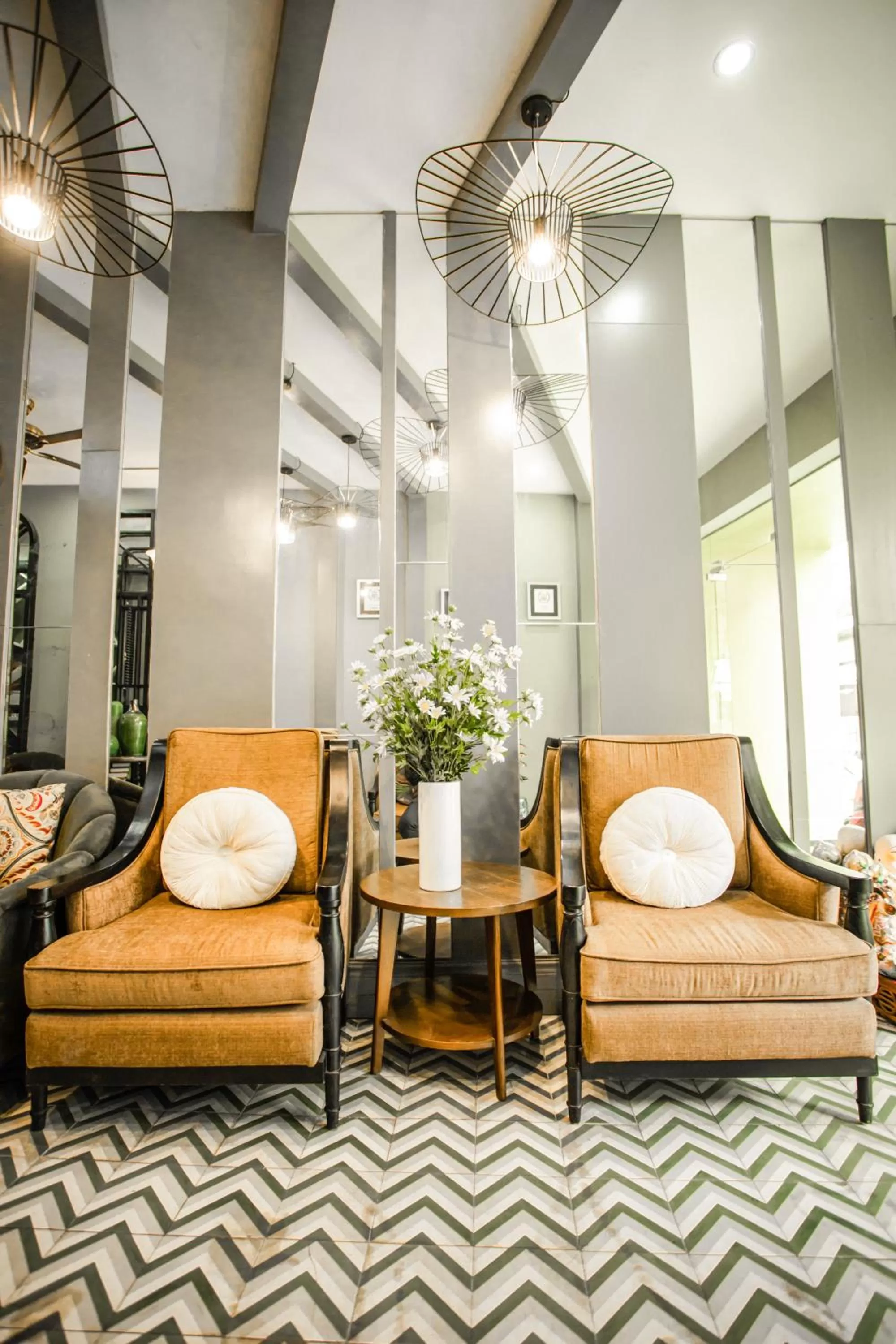 Lobby or reception in Hanoi Center Silk Hotel & Travel