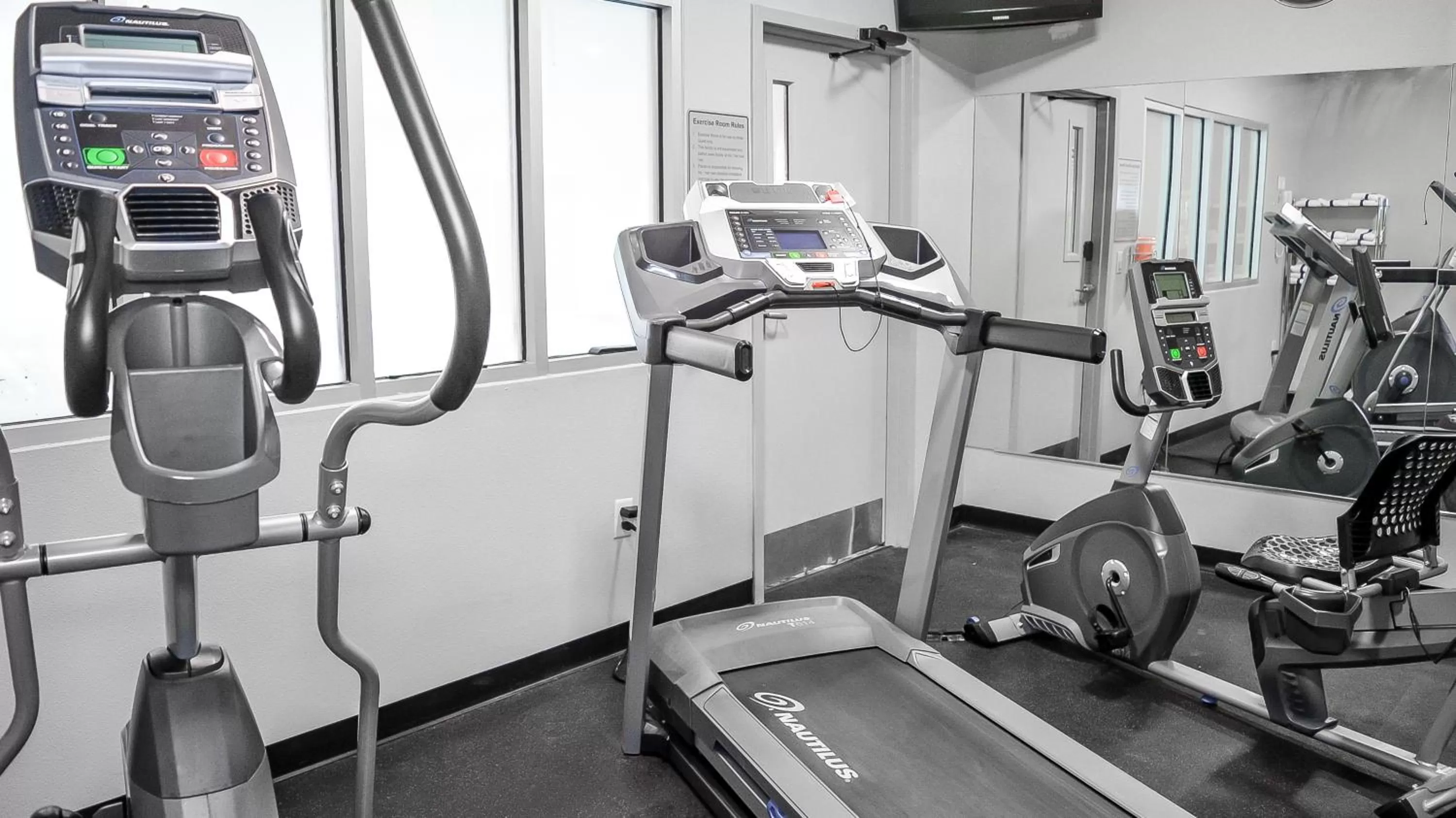 Fitness centre/facilities in Ramada by Wyndham Sellersburg/Louisville North