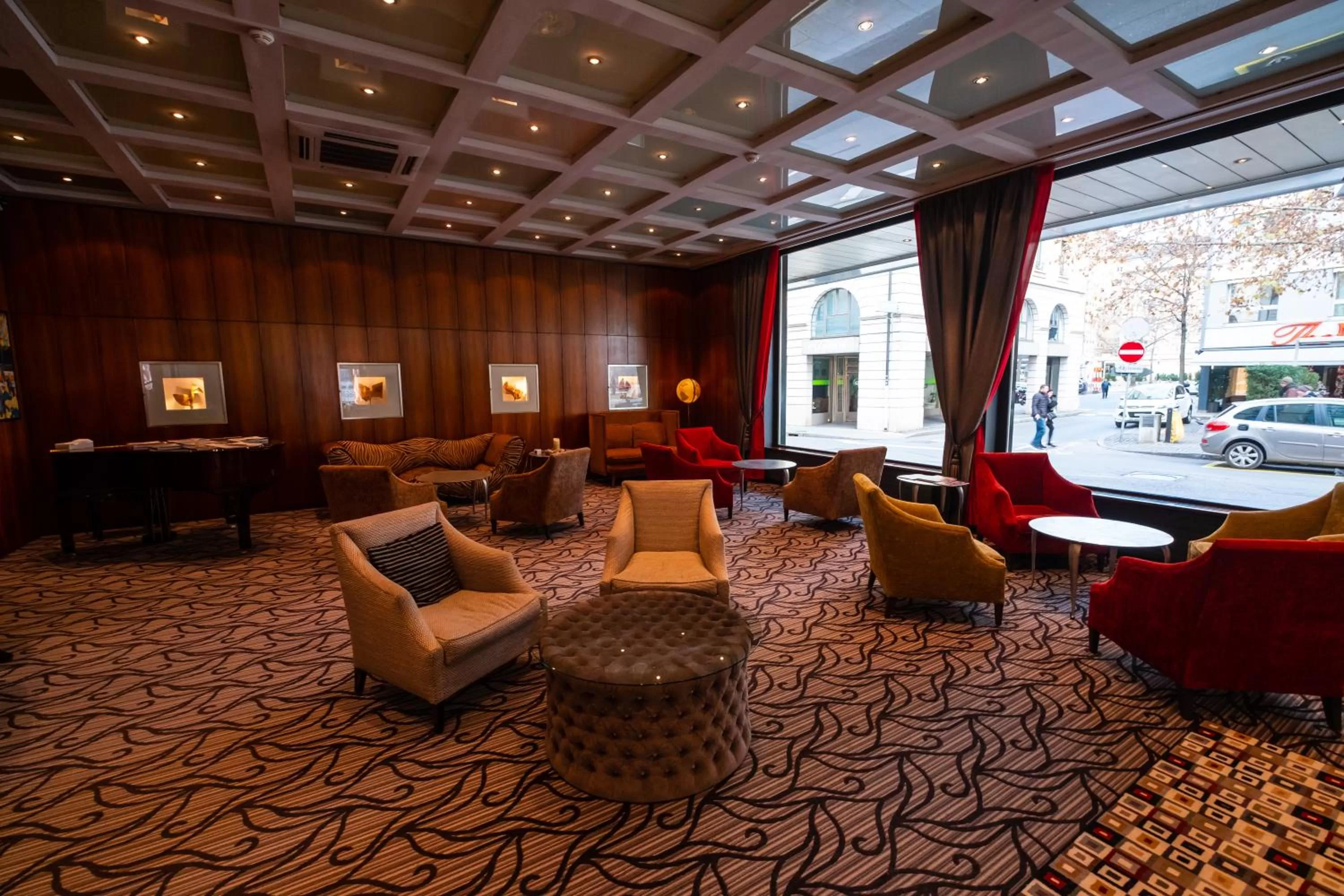 Living room in The Ambassador