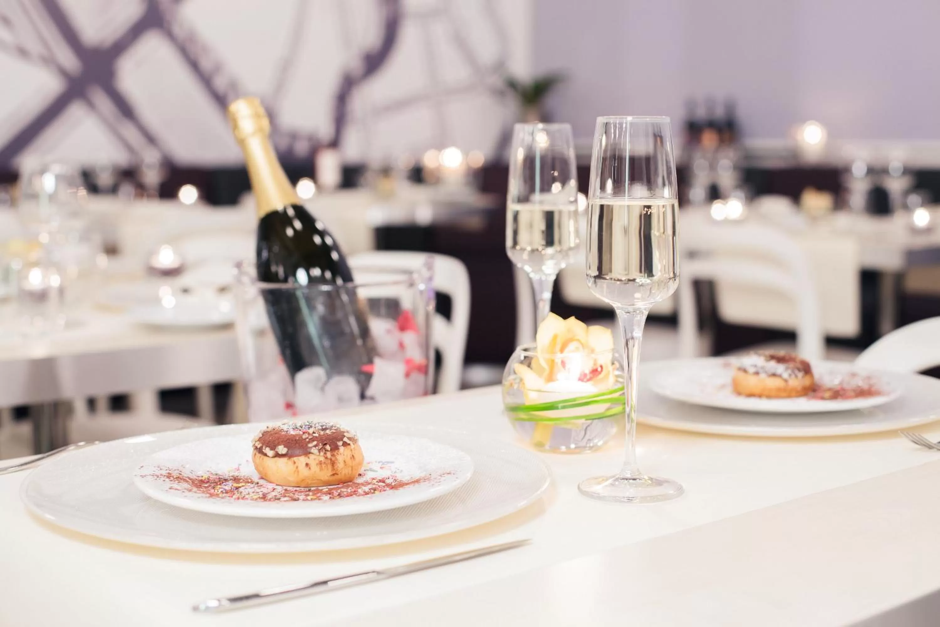 Restaurant/places to eat in Ibis Styles Roma Eur