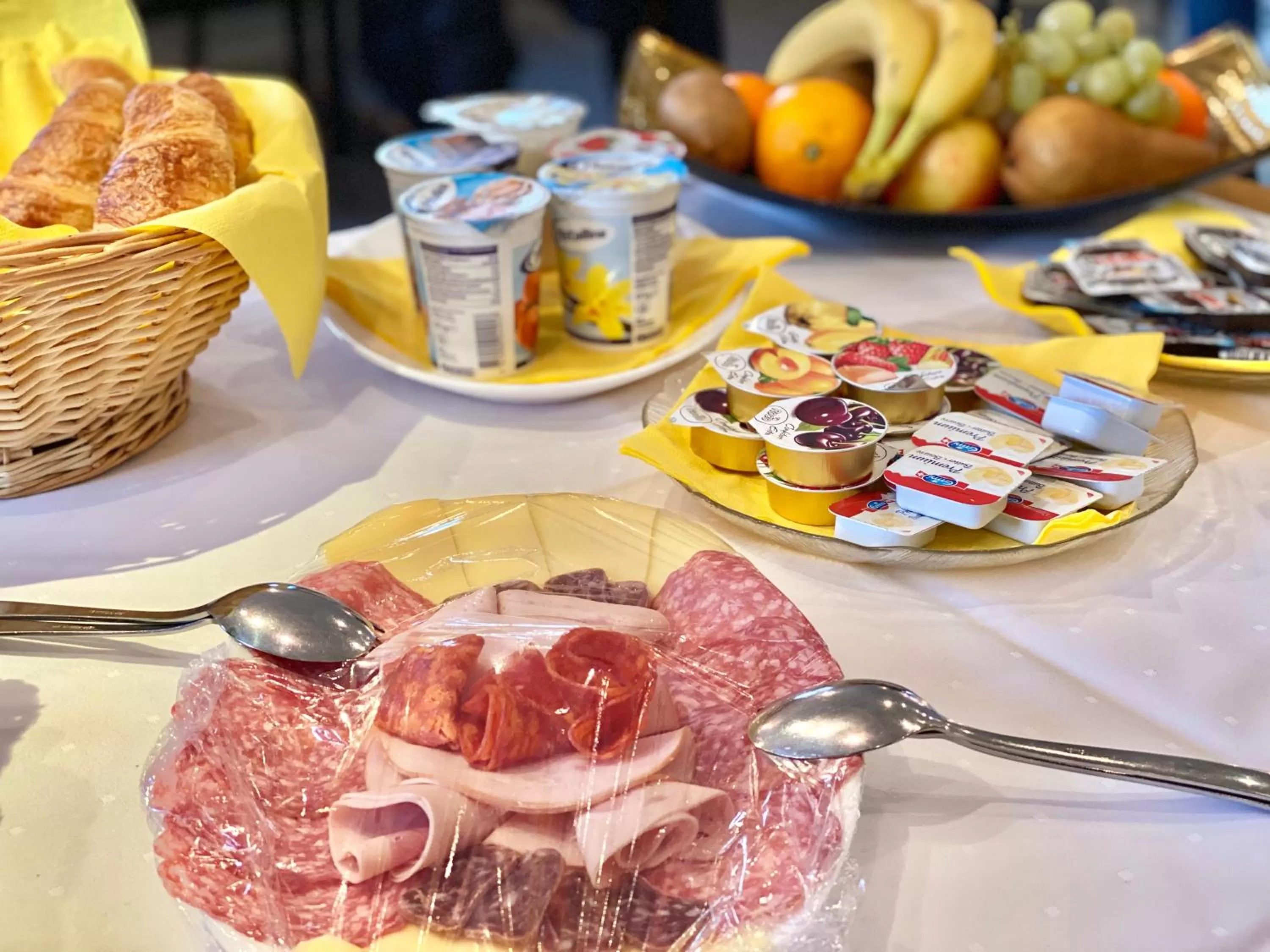 Breakfast in Hotel Hirschen Hinwil