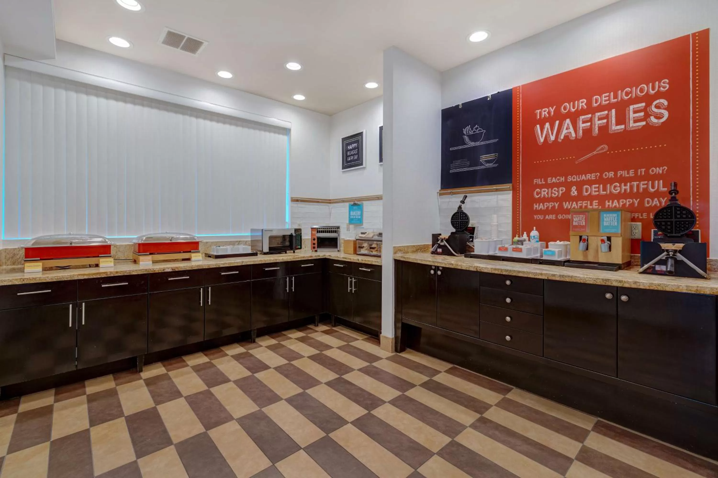 Breakfast in Hampton Inn & Suites Seattle/Federal Way