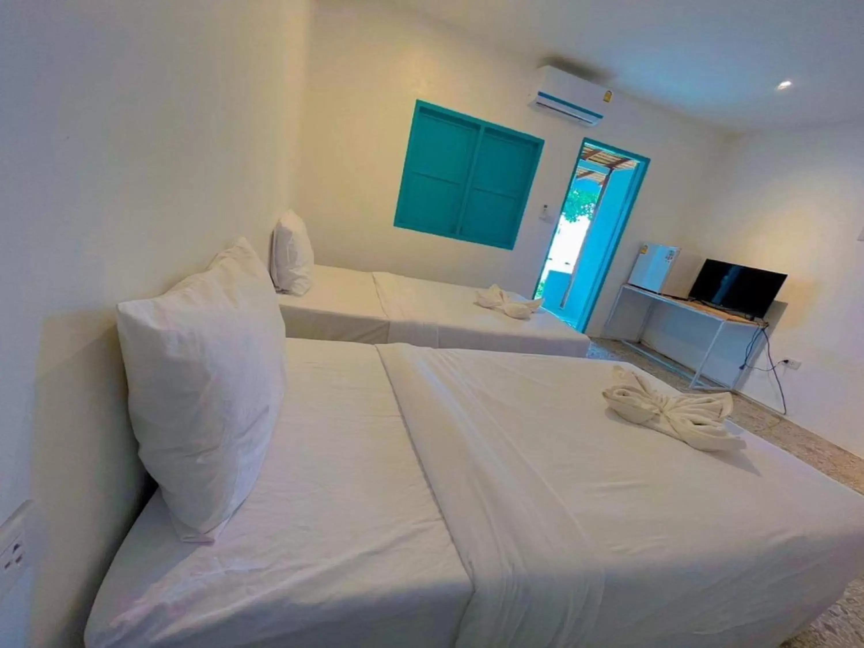 Superior Twin Room in Capital O 75411 Navagio boutique Koh Chang Superior Twin Room in Capital O 75411 Navagio boutique Koh Chang