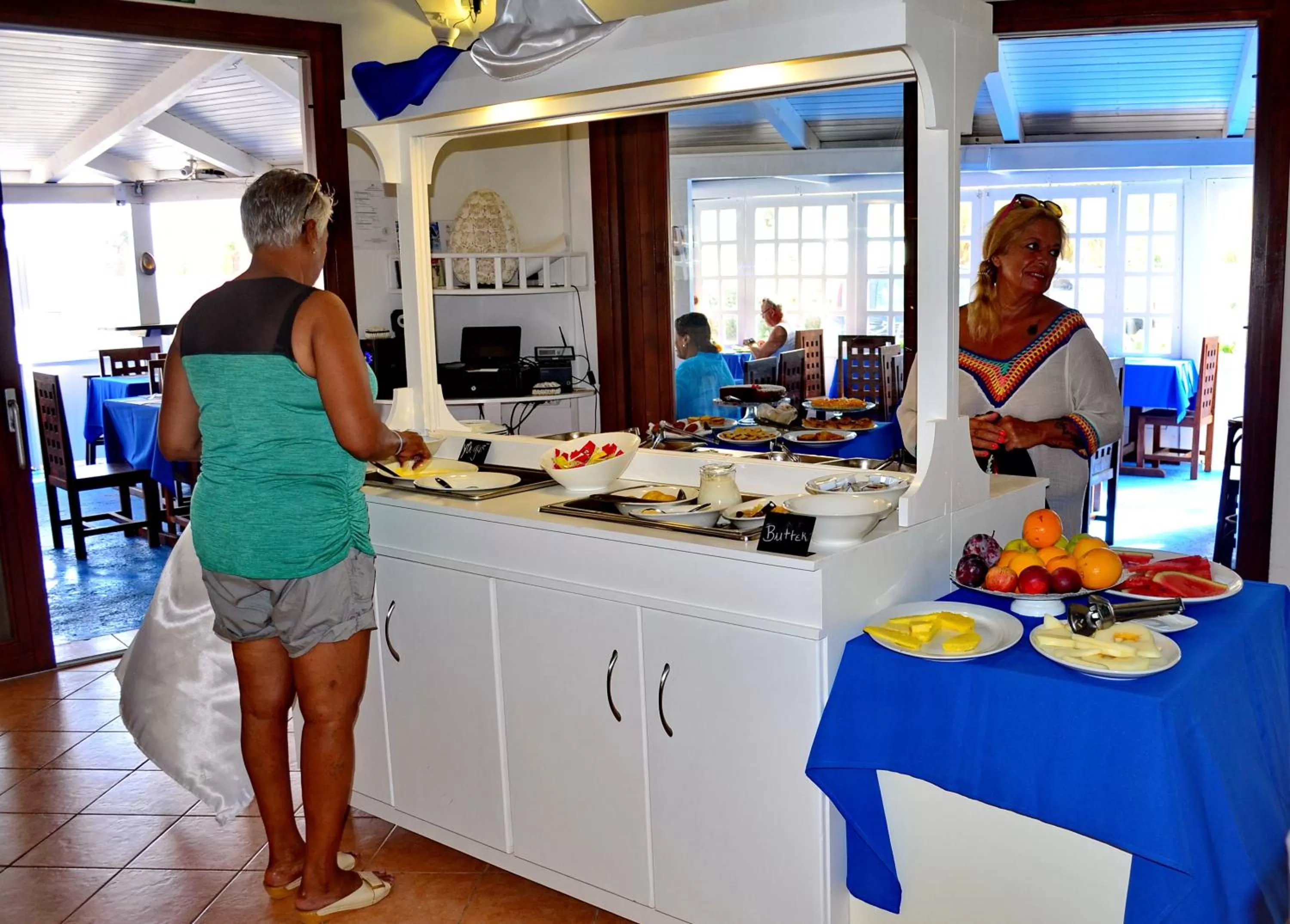 Restaurant/places to eat in Porto Antigo Hotel BB