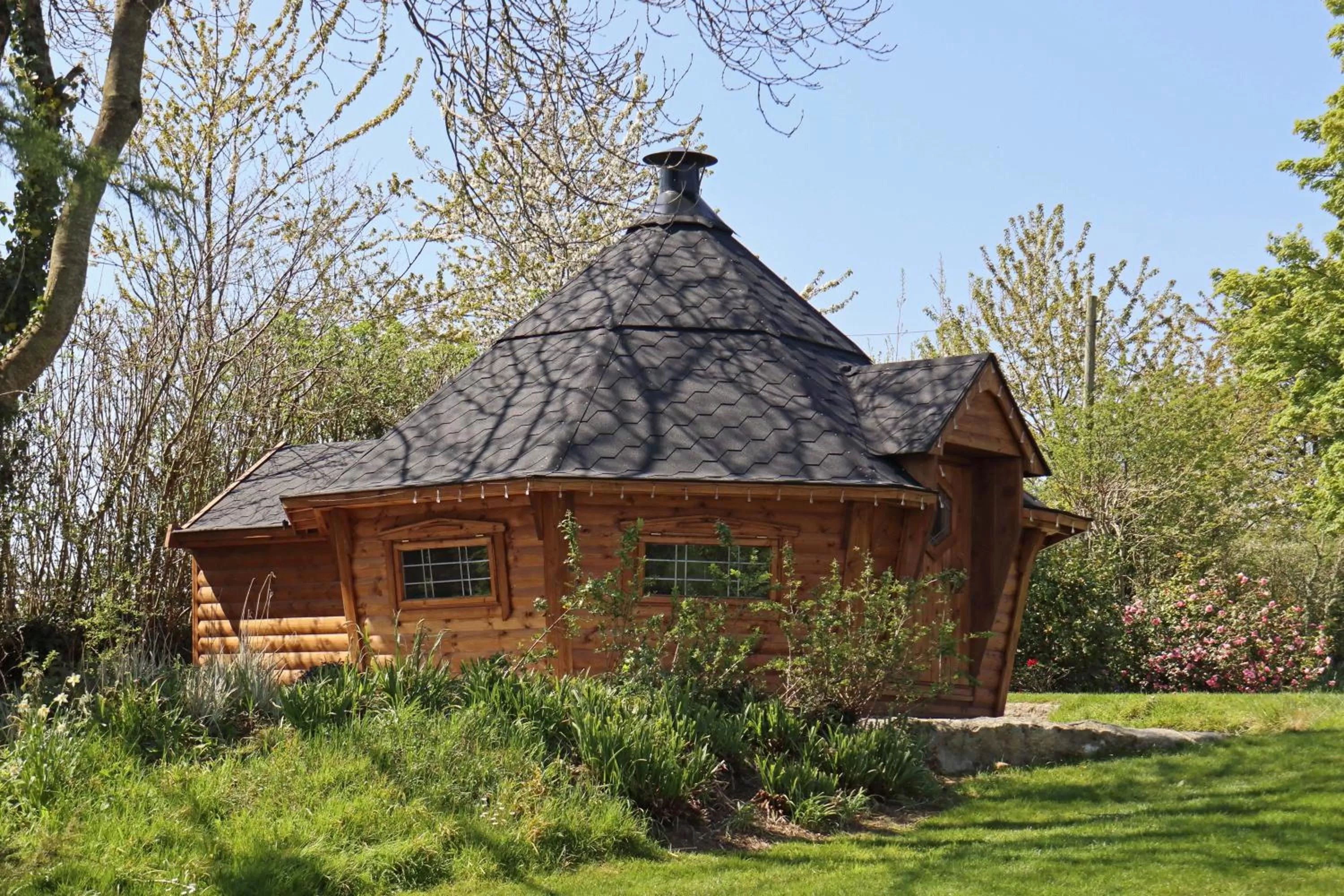 Property Building in Lovaton Farmhouse
