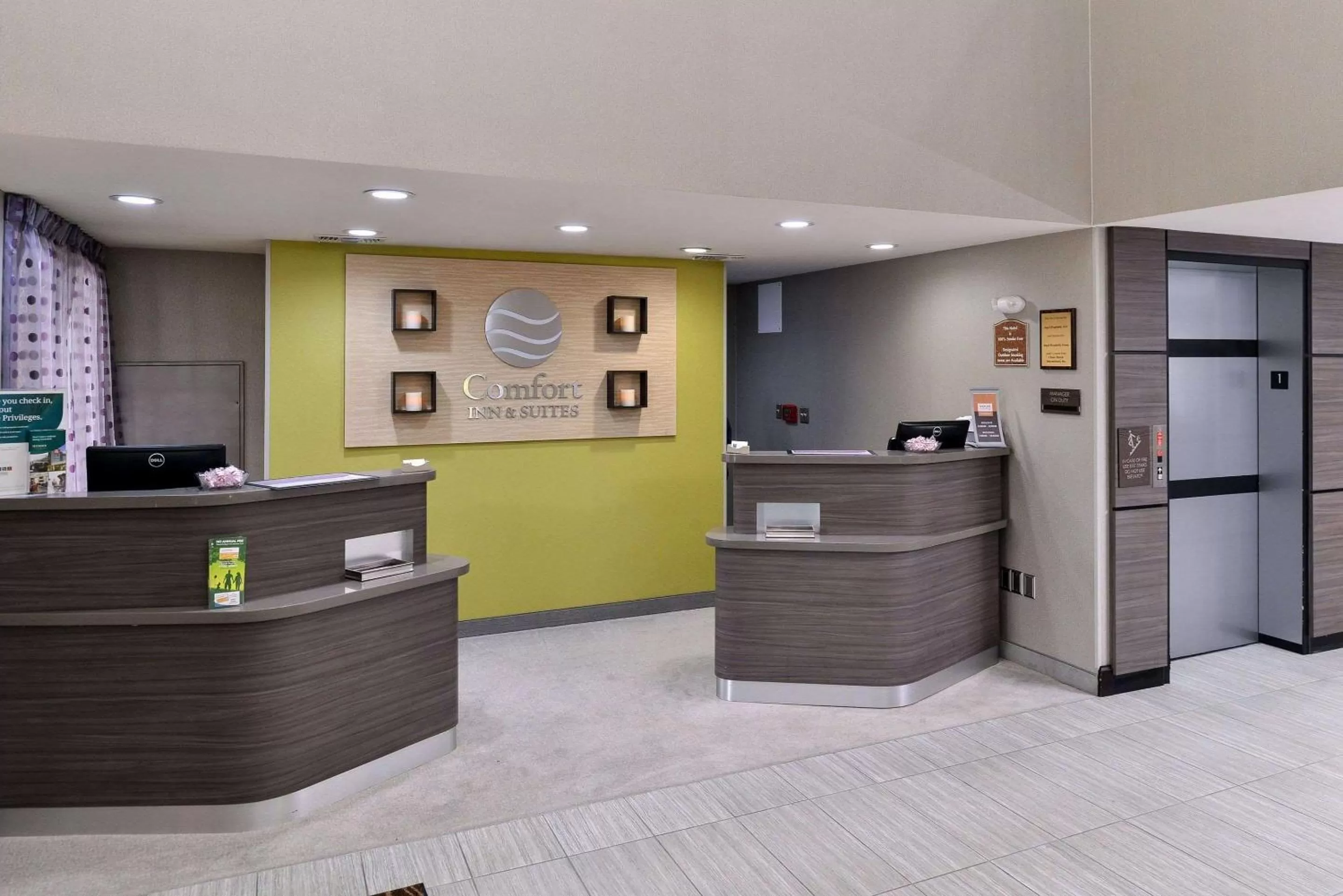 Lobby or reception in Comfort Inn & Suites Frisco - Plano