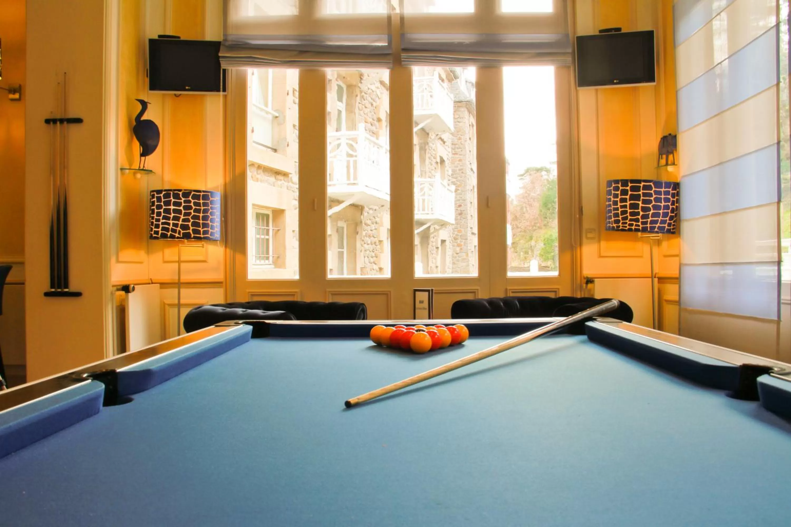 Billiard in Hôtel Mercure Saint-Nectaire Spa & Bien-être