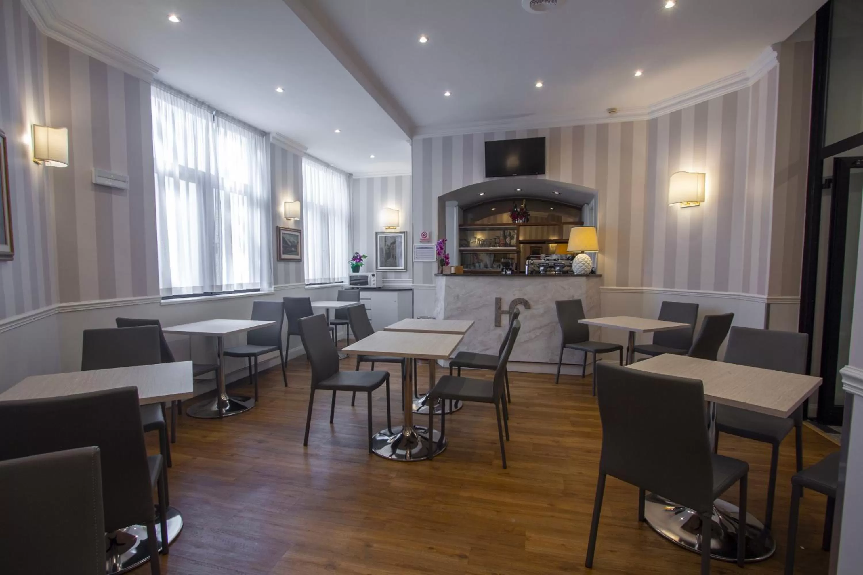 Breakfast in Hotel Flora