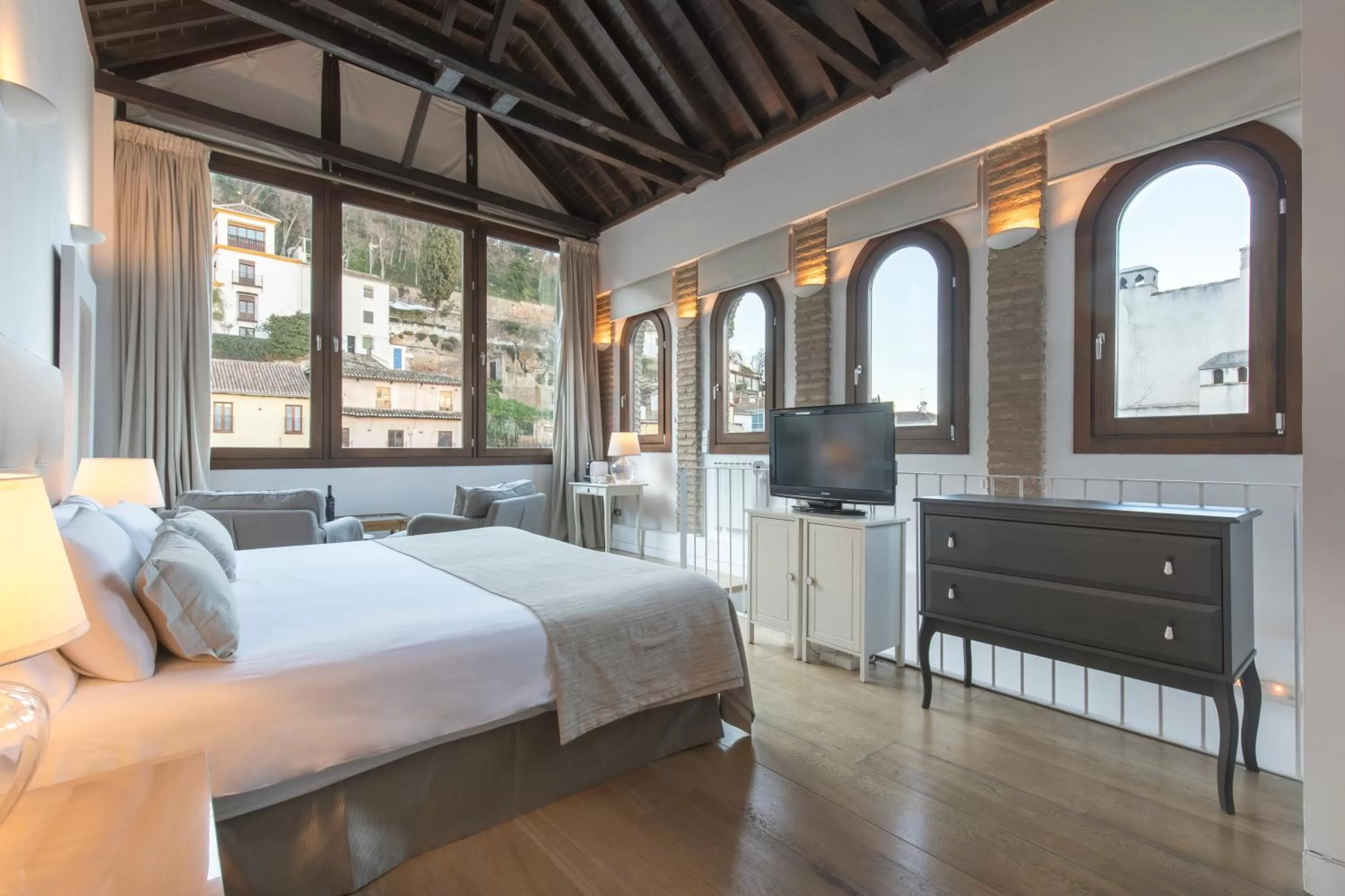 Balcony/Terrace, Bed in Shine Albayzín