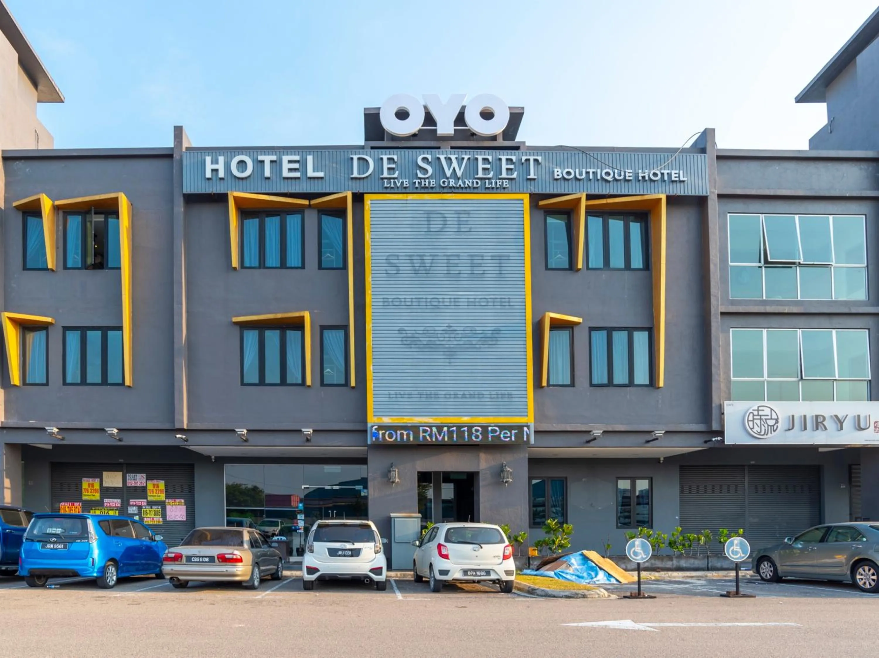 Facade/entrance in De Sweet Boutique Hotel