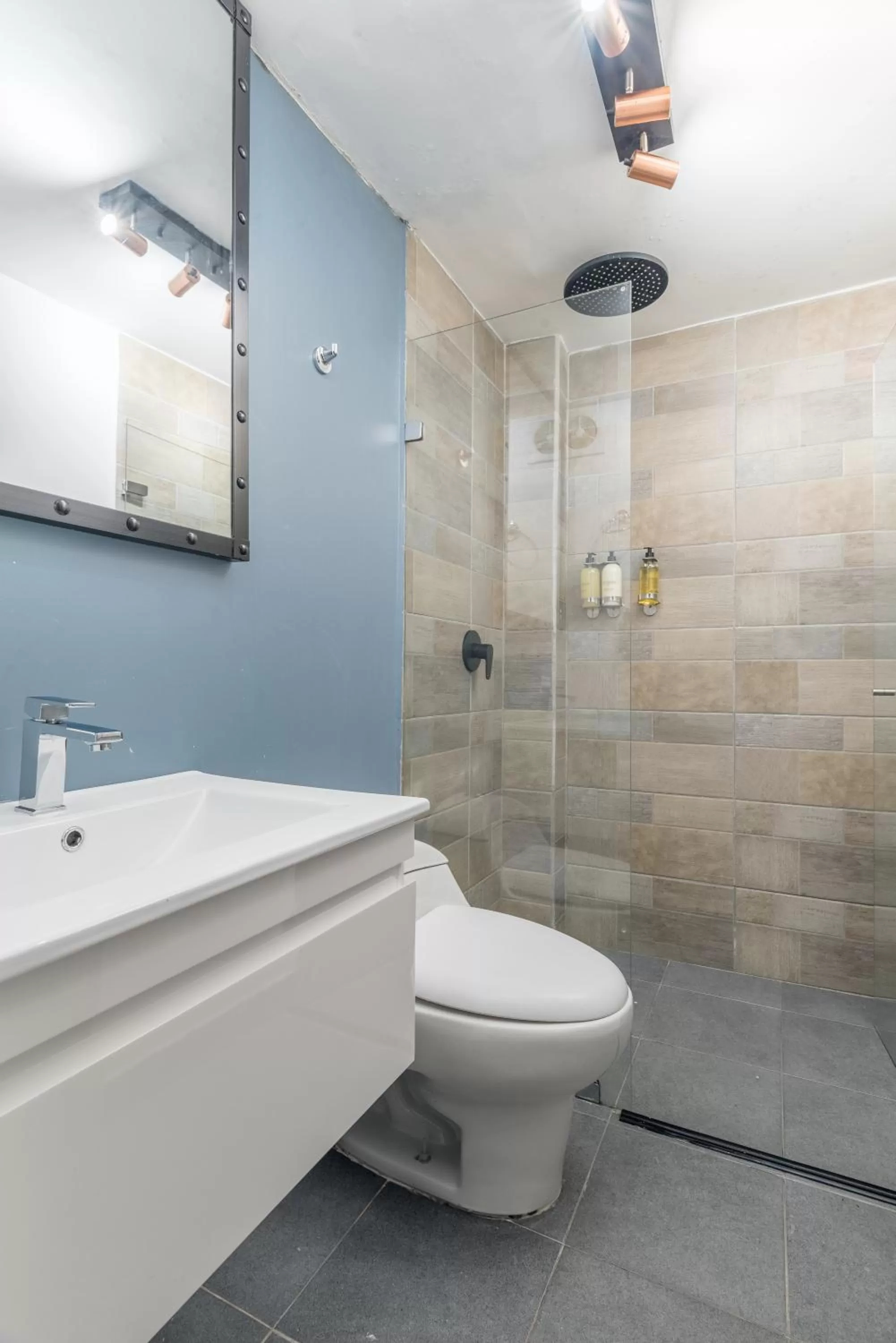 Bathroom in Viktory Boutique Hotel